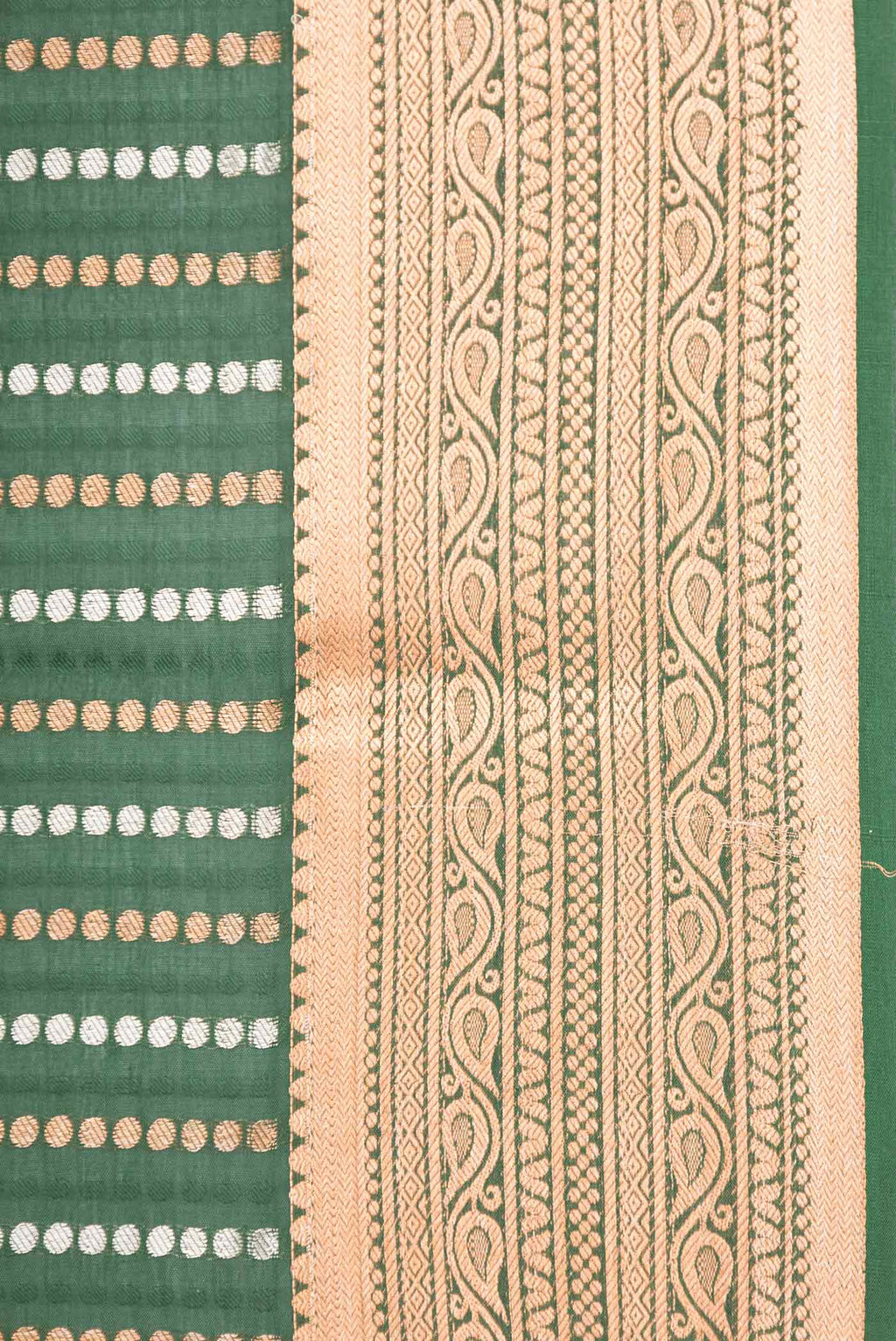 Border image of Bottle Green Dual Tone Mysore Crepe Saree with Stripes on the body and Zari Border