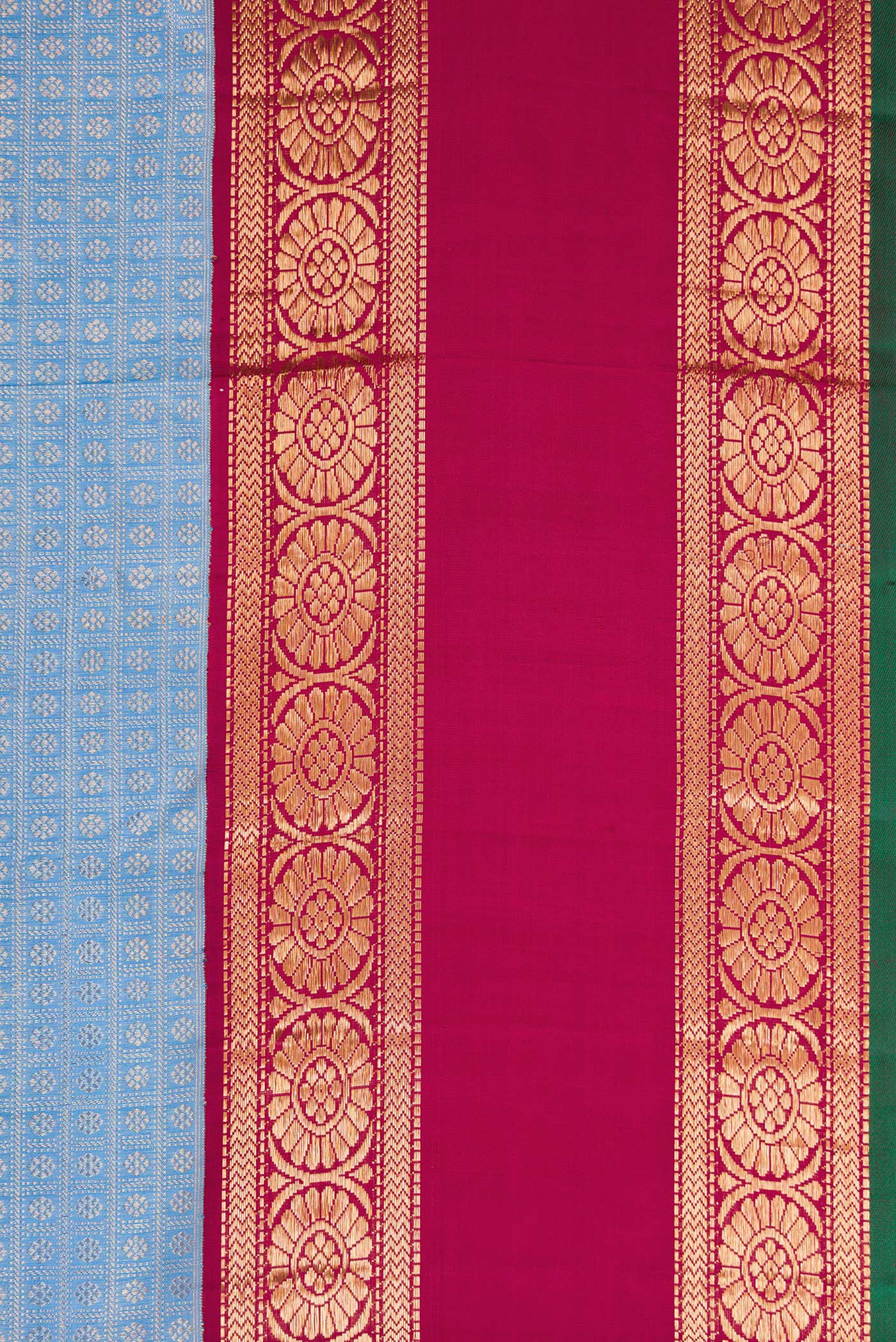 Border image of Light Blue Dual Tone Kanchipuram Silk Saree with Zari Brocade on the body and Zari Border. 