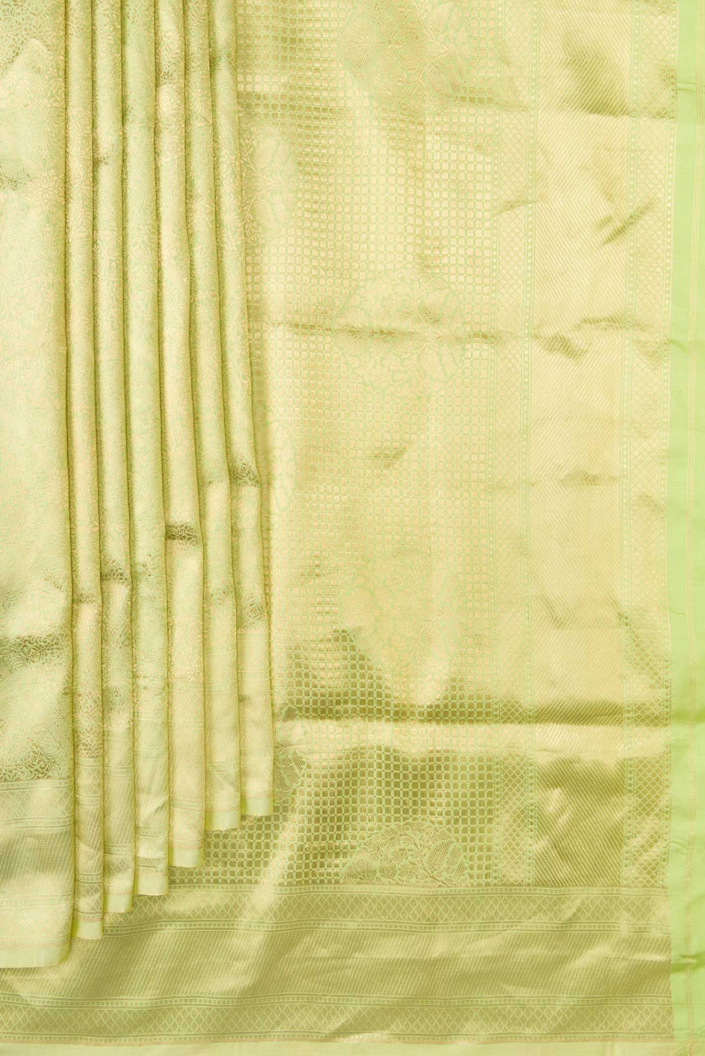 Pleats and pallu of Pista Green Dual Tone Banarasi Silk Saree with Zari Brocade on the body and Zari Border. 