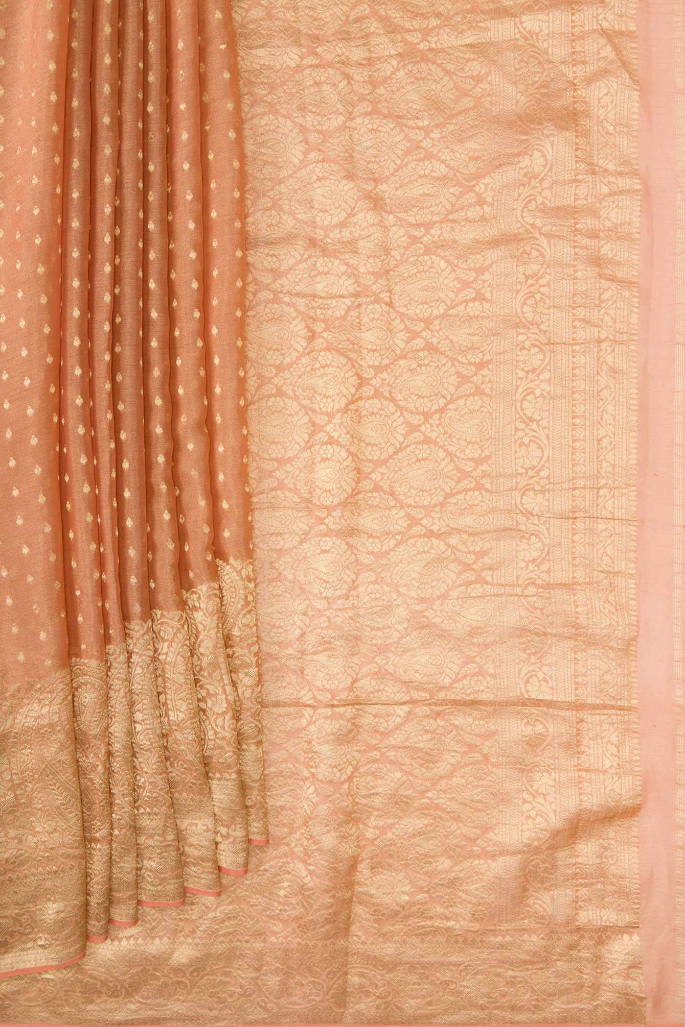 Pleats and pallu of Golden Peach Dual Tone Banarasi Georgette Saree with Zari Butta on the body and Zari Border. 