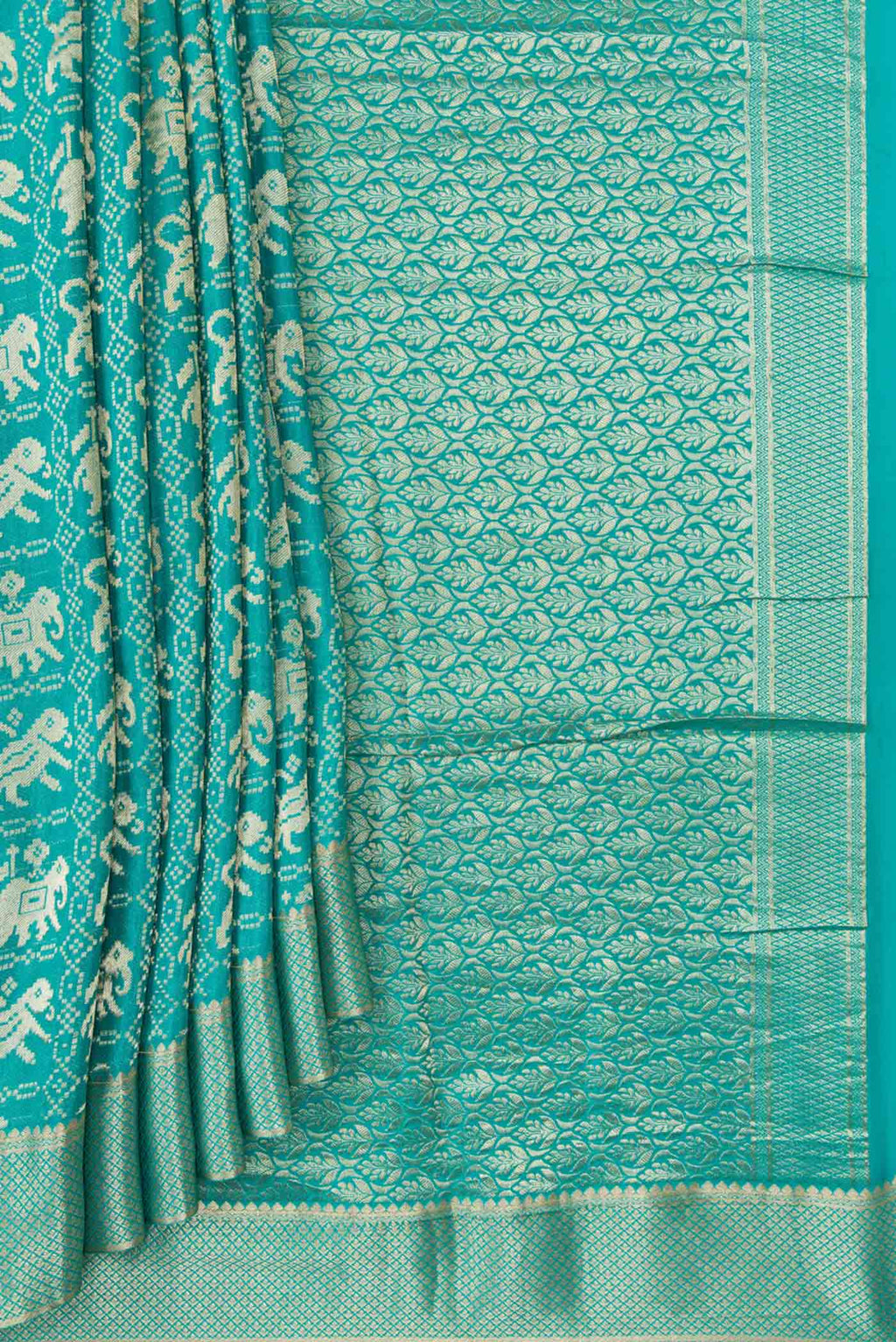 Pleats and pallu of Sky Blue Dual Tone Banarasi Georgette Saree with Zari Brocade on the body and Zari Border. 