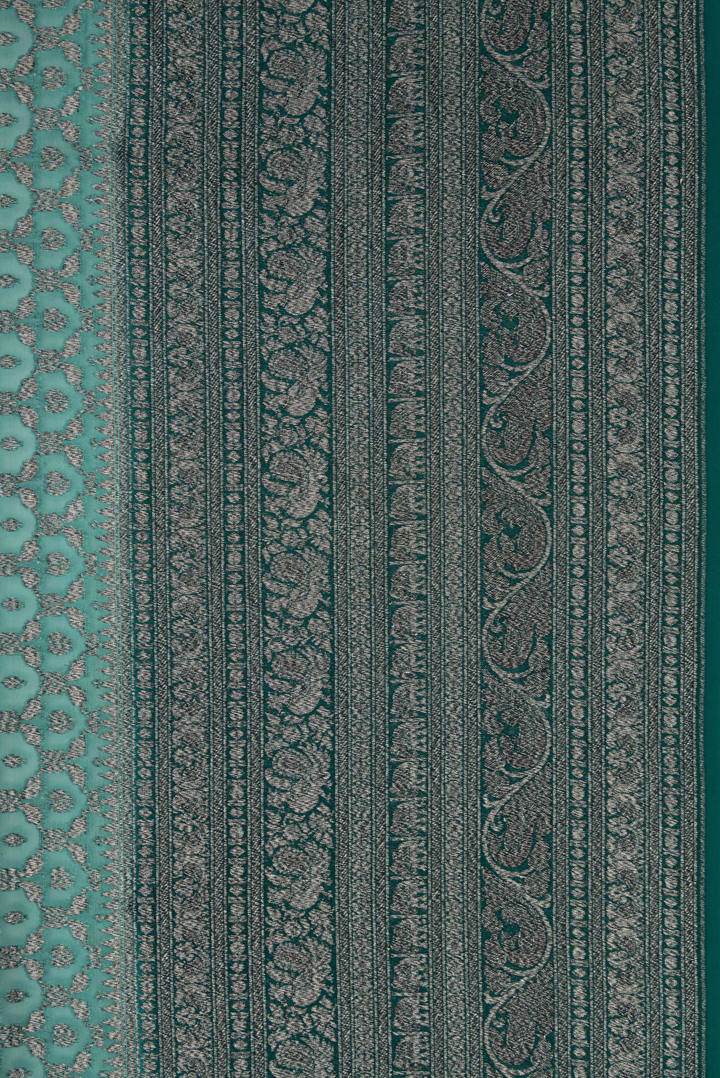 Border image of Green Dual Tone Mysore Georgette Saree with Zari Brocade on the body and Zari Border. 
