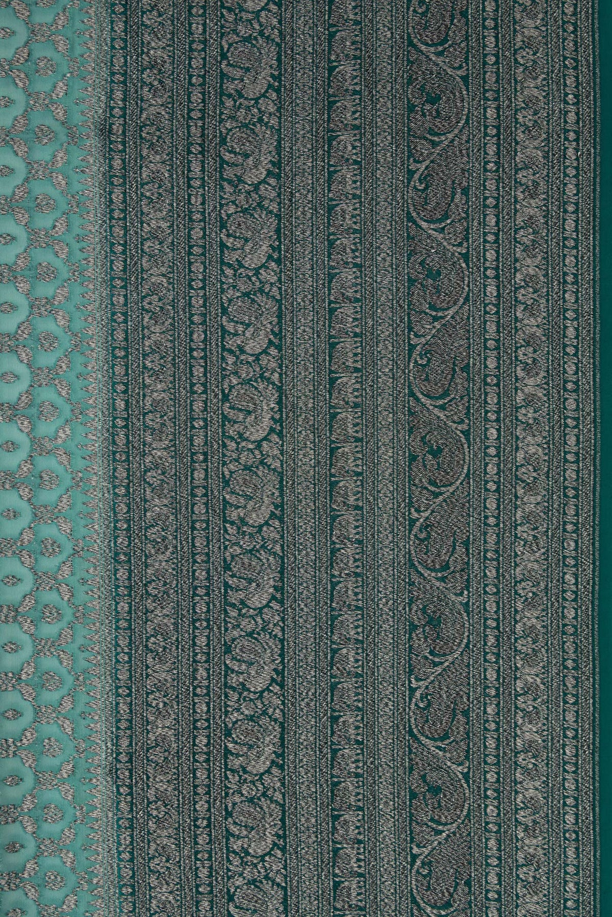 Border image of Green Dual Tone Mysore Georgette Saree with Zari Brocade on the body and Zari Border. 