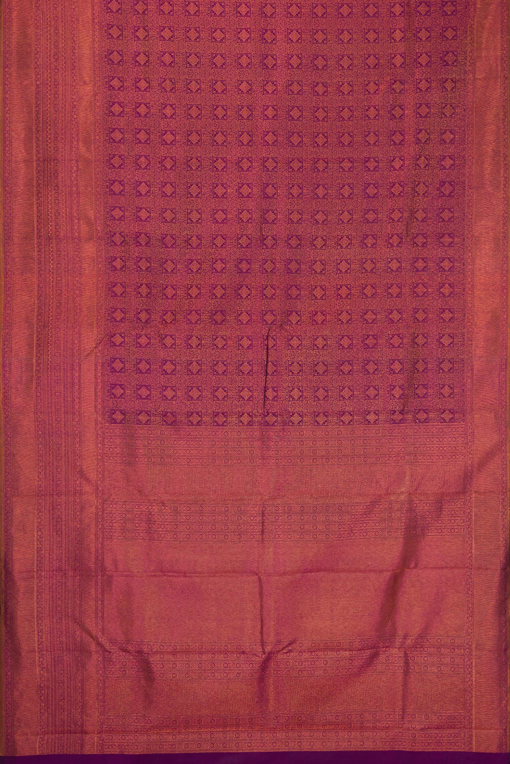 Flat view of Purple Dual Tone Kanchipuram Silk Saree with Zari Brocade on the body and Fancy Border. 