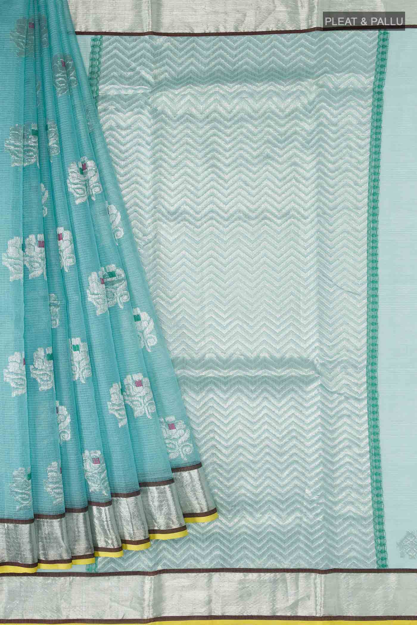 pleats pallu