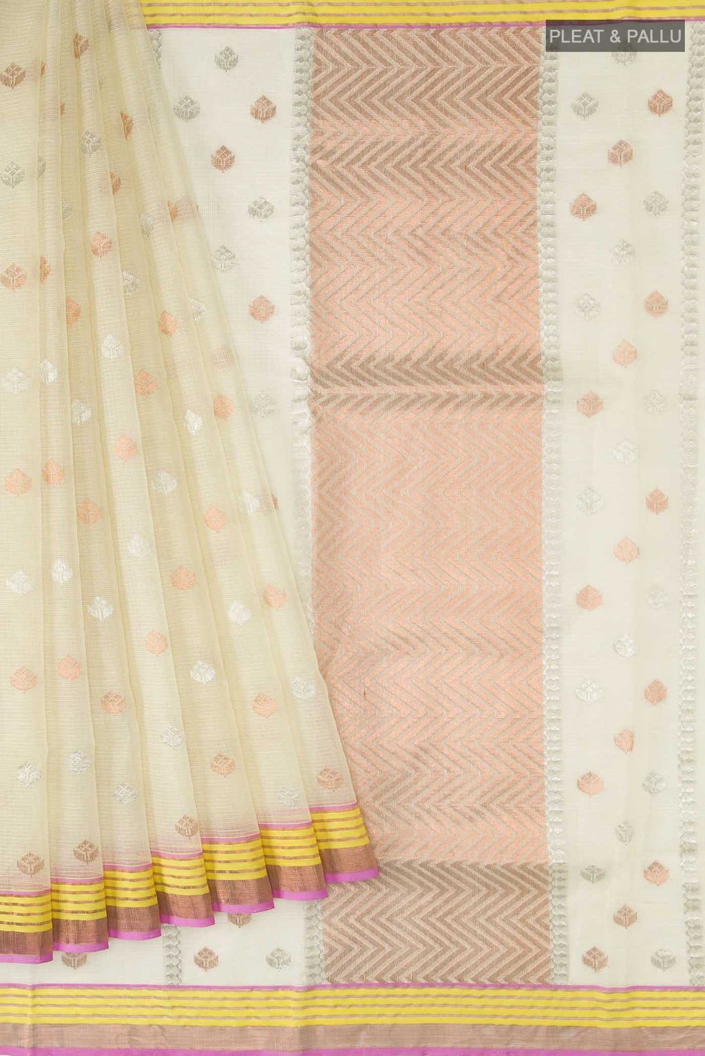 pleats pallu