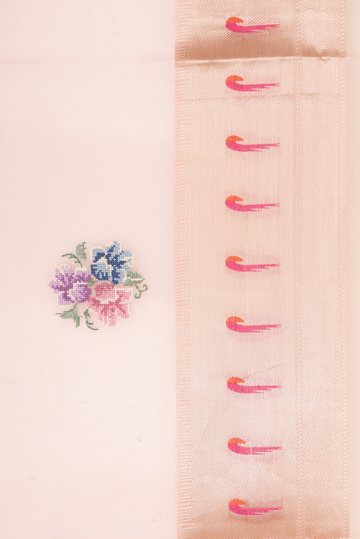 Border image of Rose pink Dual Tone Organza Silk Saree with Embroidery on the body and Paithani Border. 