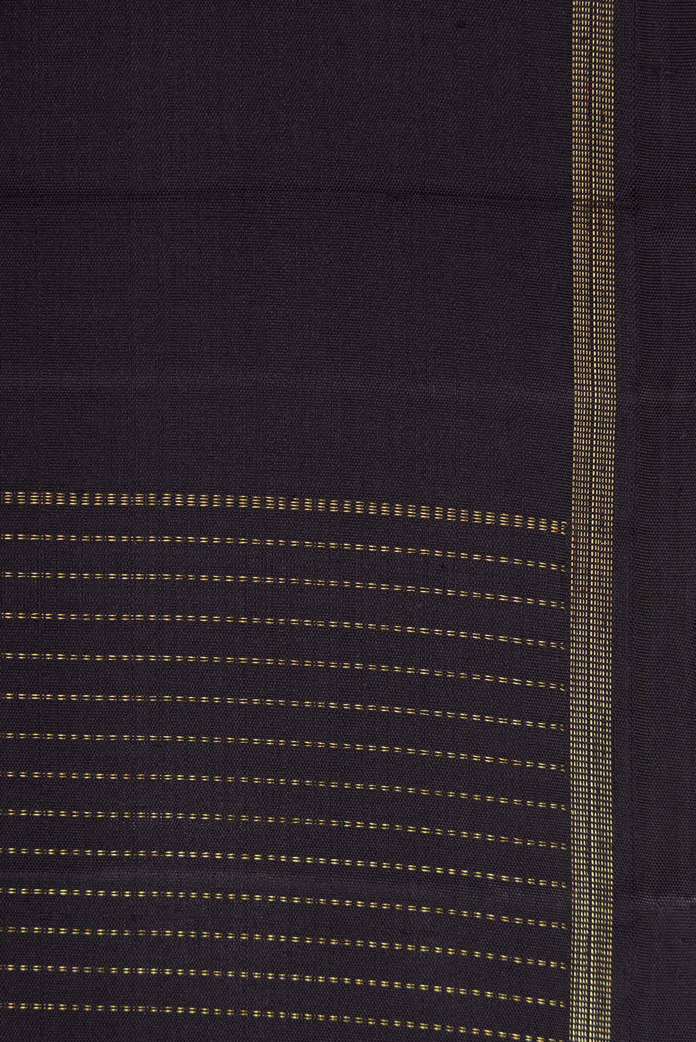 Border image of Pure Silk Pure Zari Coffee Brown Dual Tone Kanchipuram Saree with Zari Butta on the body and Thin Zari Line