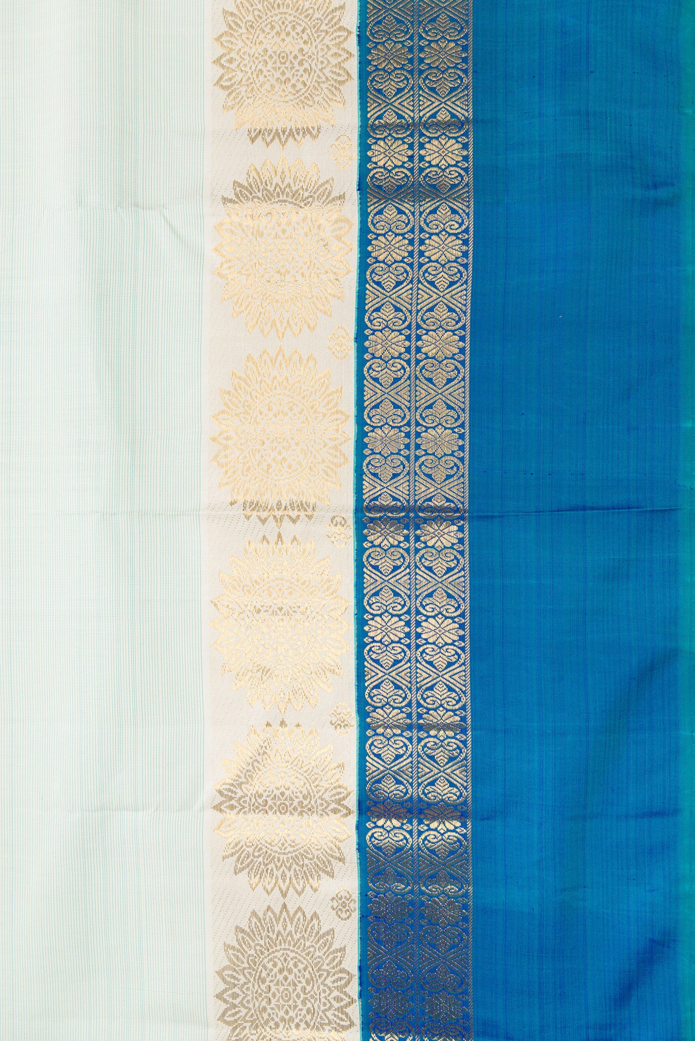 Border image of Pista Green Dual Tone Kanjivaram Silk Saree with Stripes on the body and Fancy Border. 