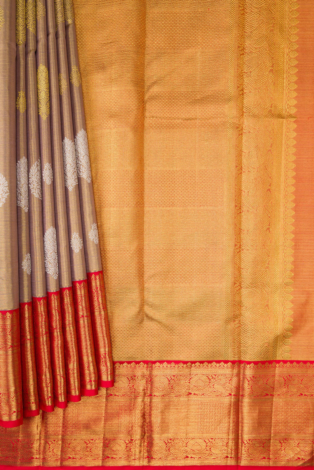 Pleats and pallu of Gold Dual Tone Kanjivaram Tissue Silk Saree with Zari Brocade on the body and Zari Border. 