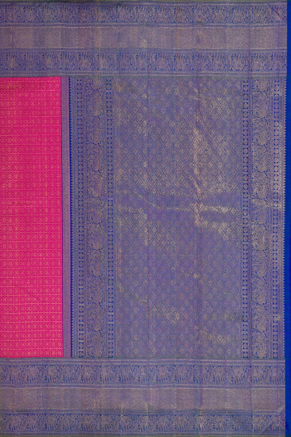 Close up image of the pallu of Dark Pink Dual Tone Kanjivaram Silk Saree with Zari Brocade on the body and Zari Border. 
