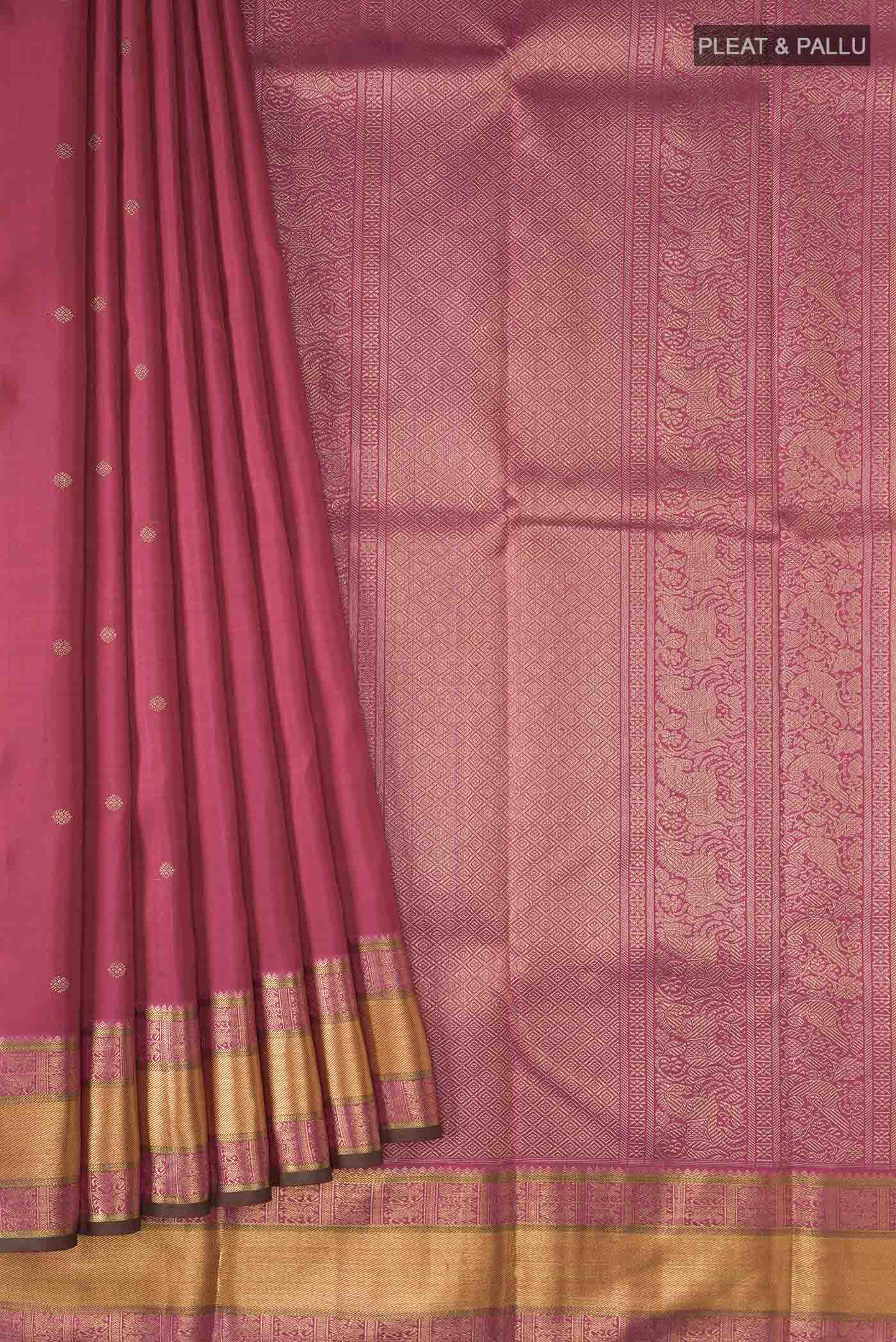 pleats pallu