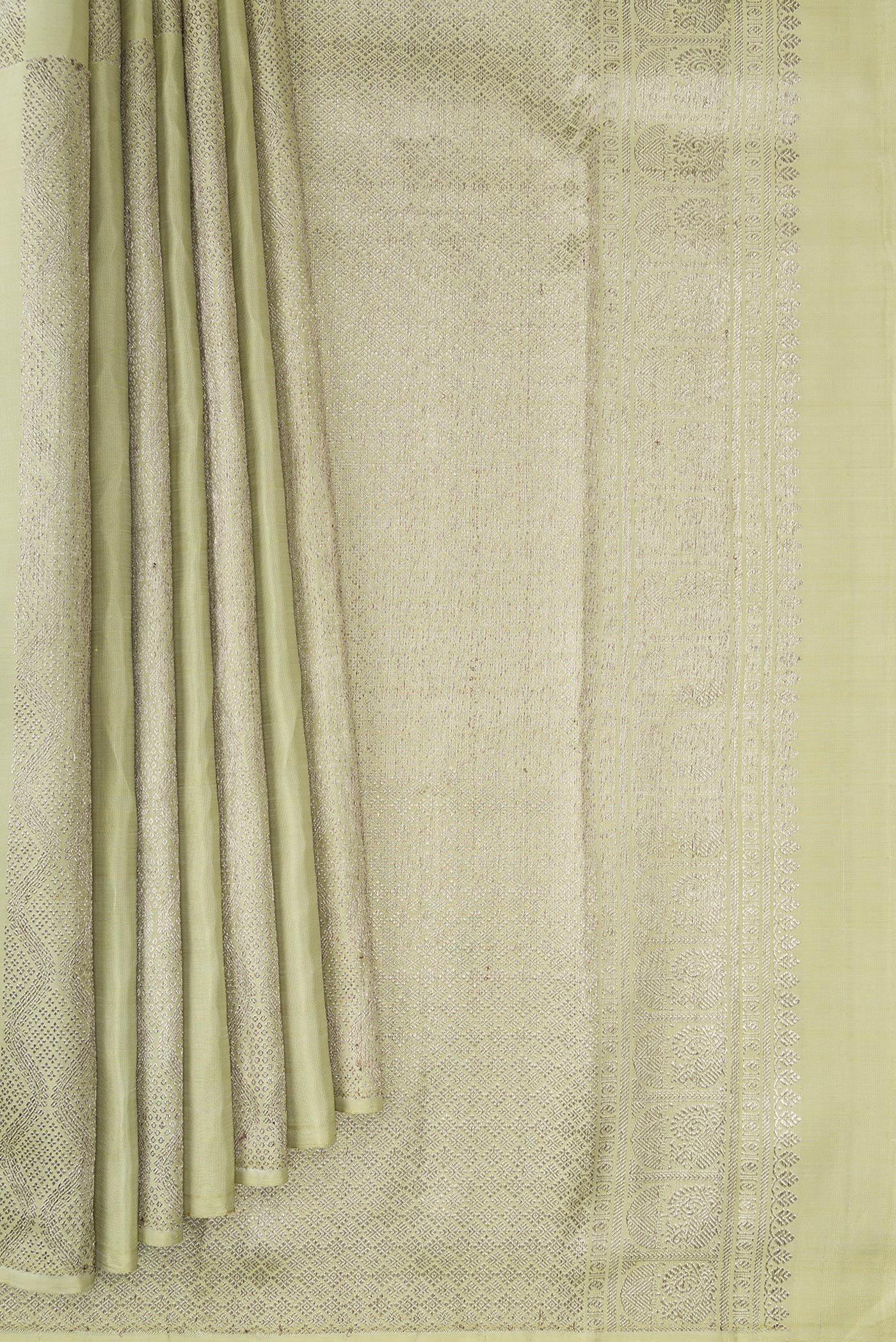 Pleats and pallu of Pista Green Kanjivaram Silk Saree with Zari Brocade on the body and Without Border. 