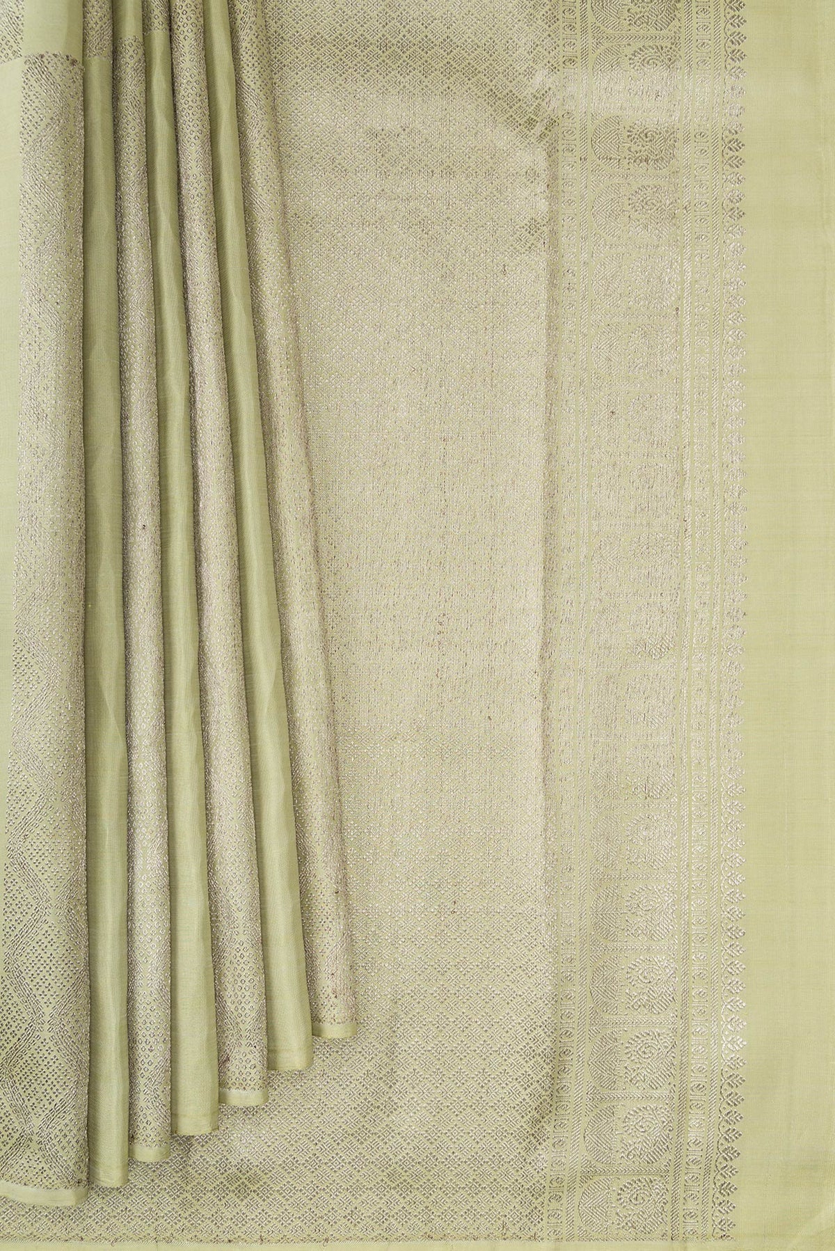 Pleats and pallu of Pista Green Kanjivaram Silk Saree with Zari Brocade on the body and Without Border. 