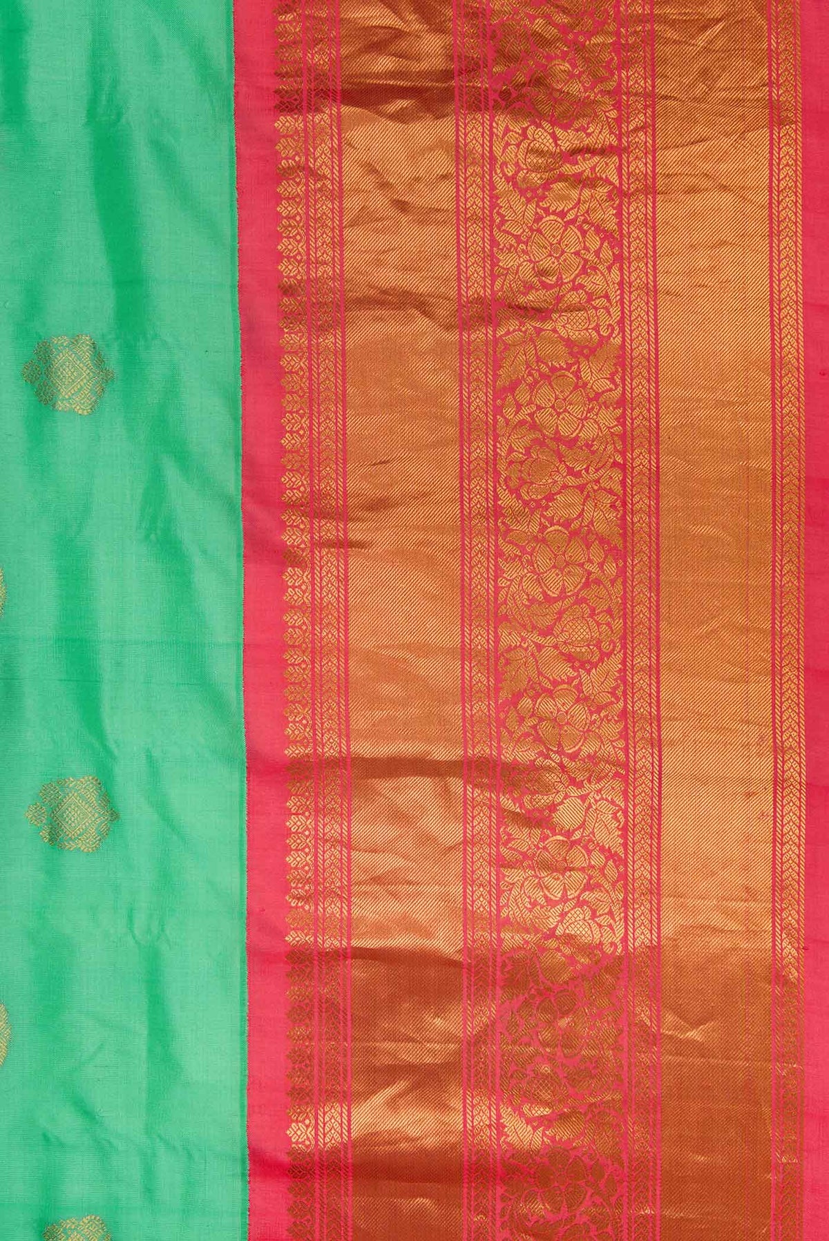 Border image of Sea Green Dual Tone Gadwal Silk Saree with Zari Butta on the body and Zari Border