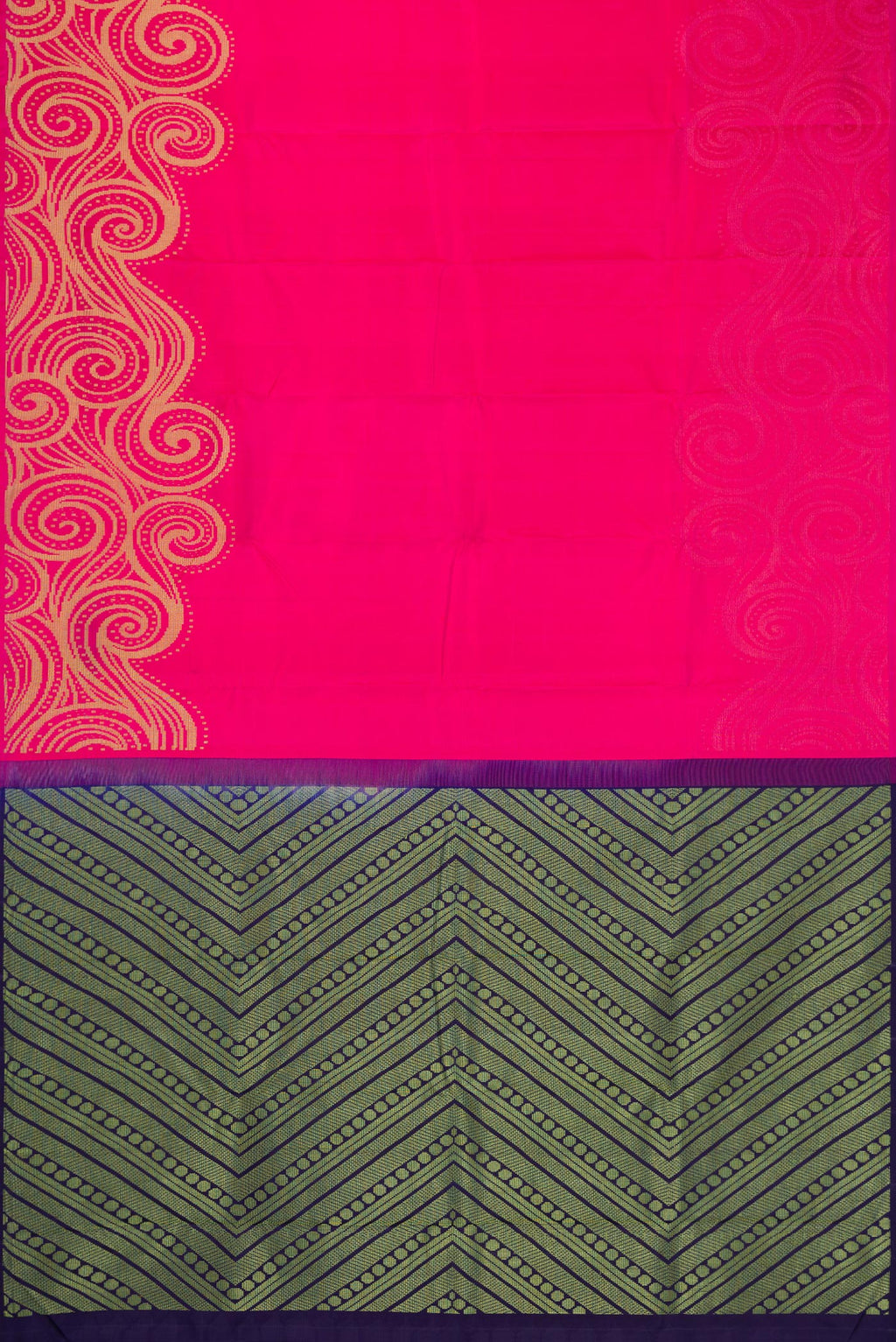 Flat view of Pink Dual Tone Kanchipuram Silk Saree with Plain Body and Fancy Border. 