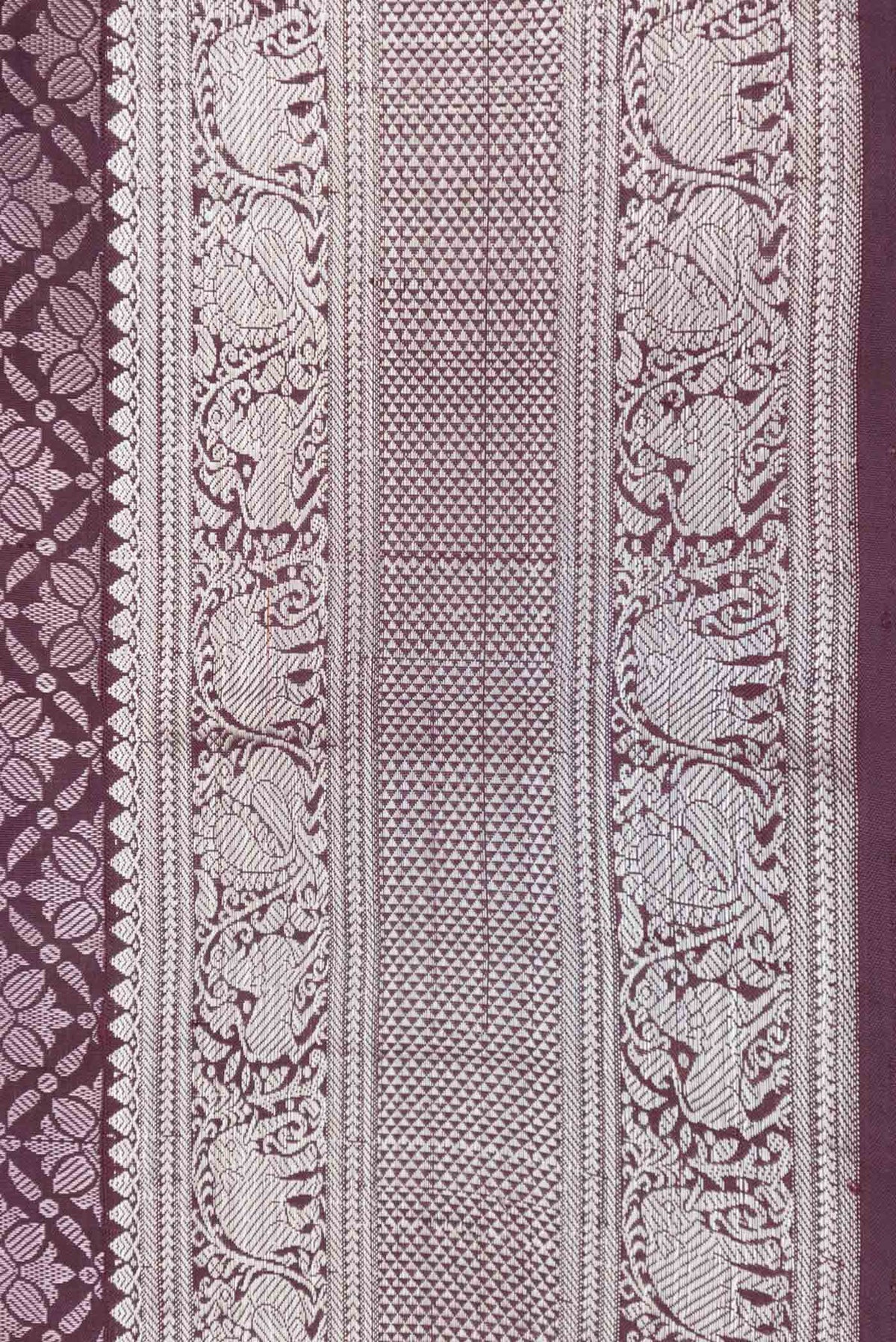 Border image of Burgundy Dual Tone Kanchipuram Silk Saree with Jacquard With Zari Butta on the body and Zari Border