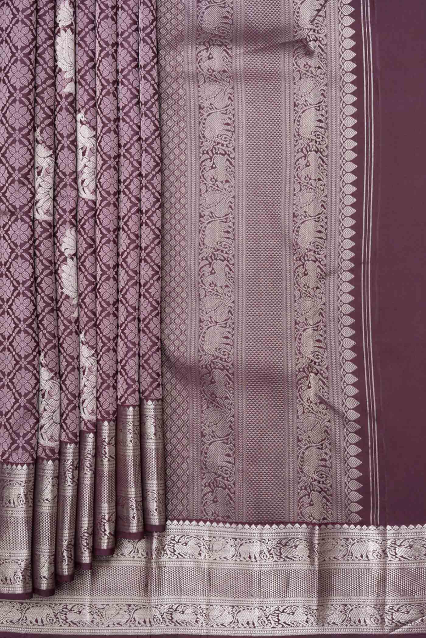 Pleats and pallu of Burgundy Dual Tone Kanchipuram Silk Saree with Jacquard With Zari Butta on the body and Zari Border