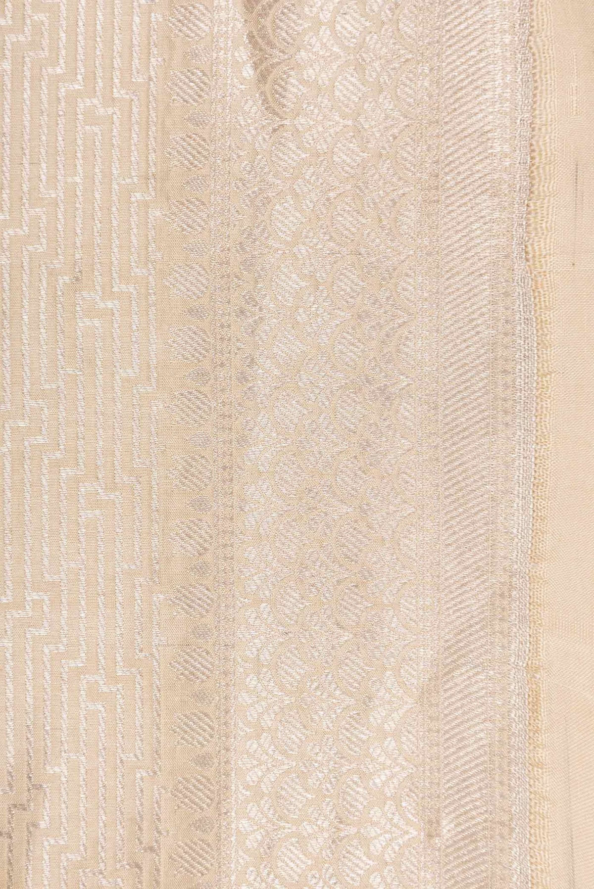 Border image of Beige Dual Tone Banarasi Saree with Zari Brocade on the body and Zari Border