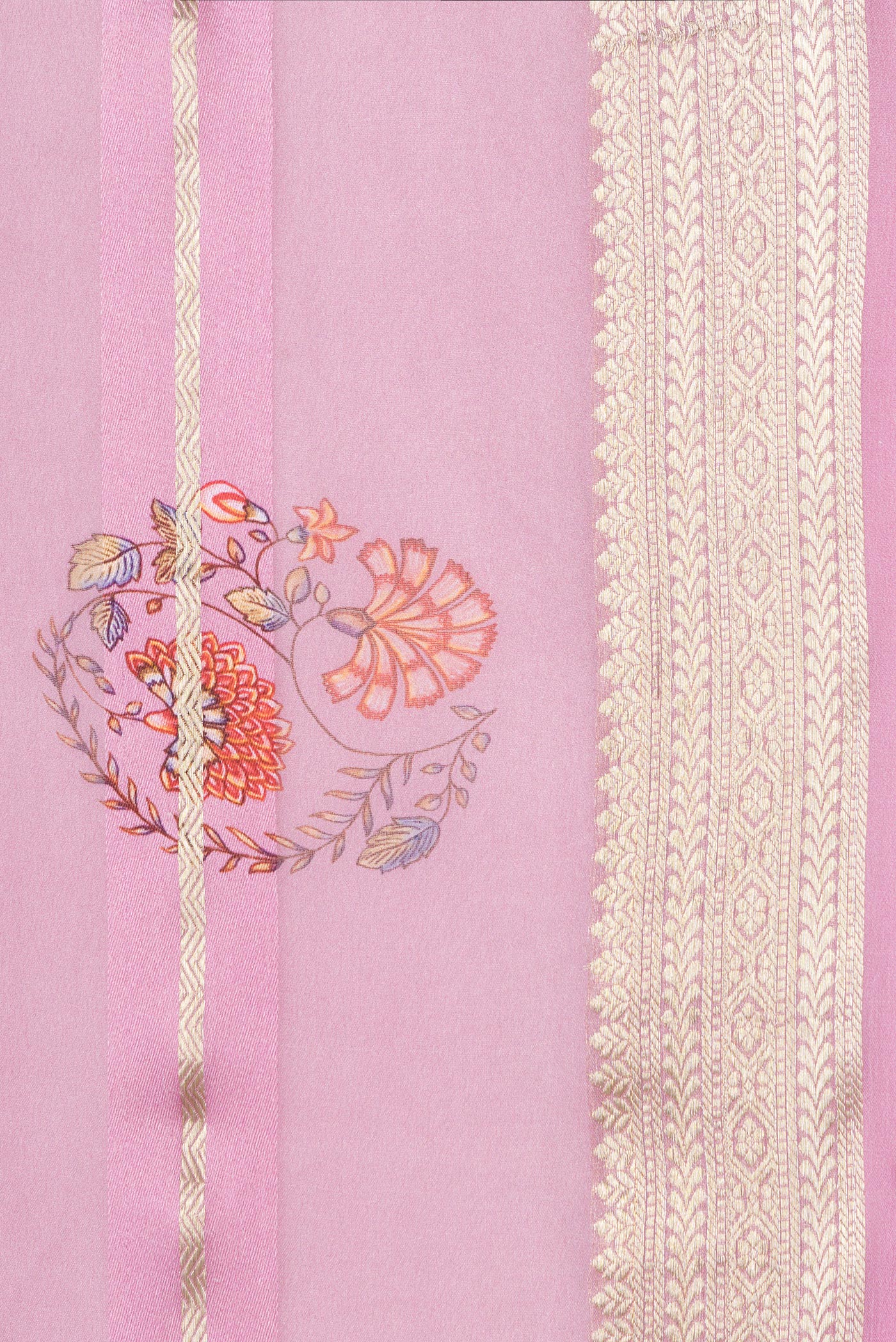 Border image of Pink Dual Tone Mysore Georgette Saree with Printed design on the body and Zari Border. 