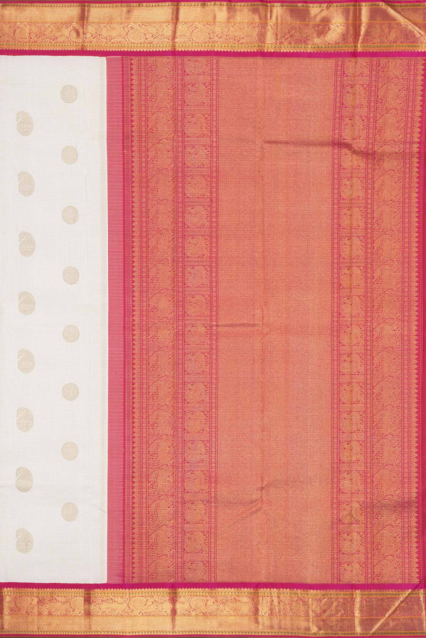 Close up image of the pallu of Pure Silk Pure Zari White Dual Tone Kanchipuram Saree with Checked design on the body and Zari Border