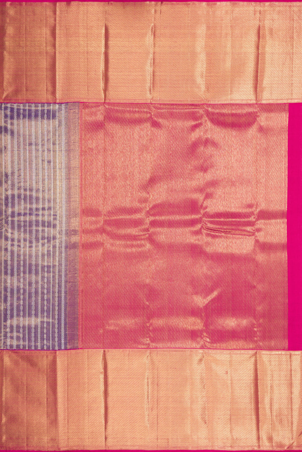 Close up image of the pallu of Purple Dual Tone Kanjivaram Tissue Silk Saree with Zari Brocade on the body and Zari Border. 