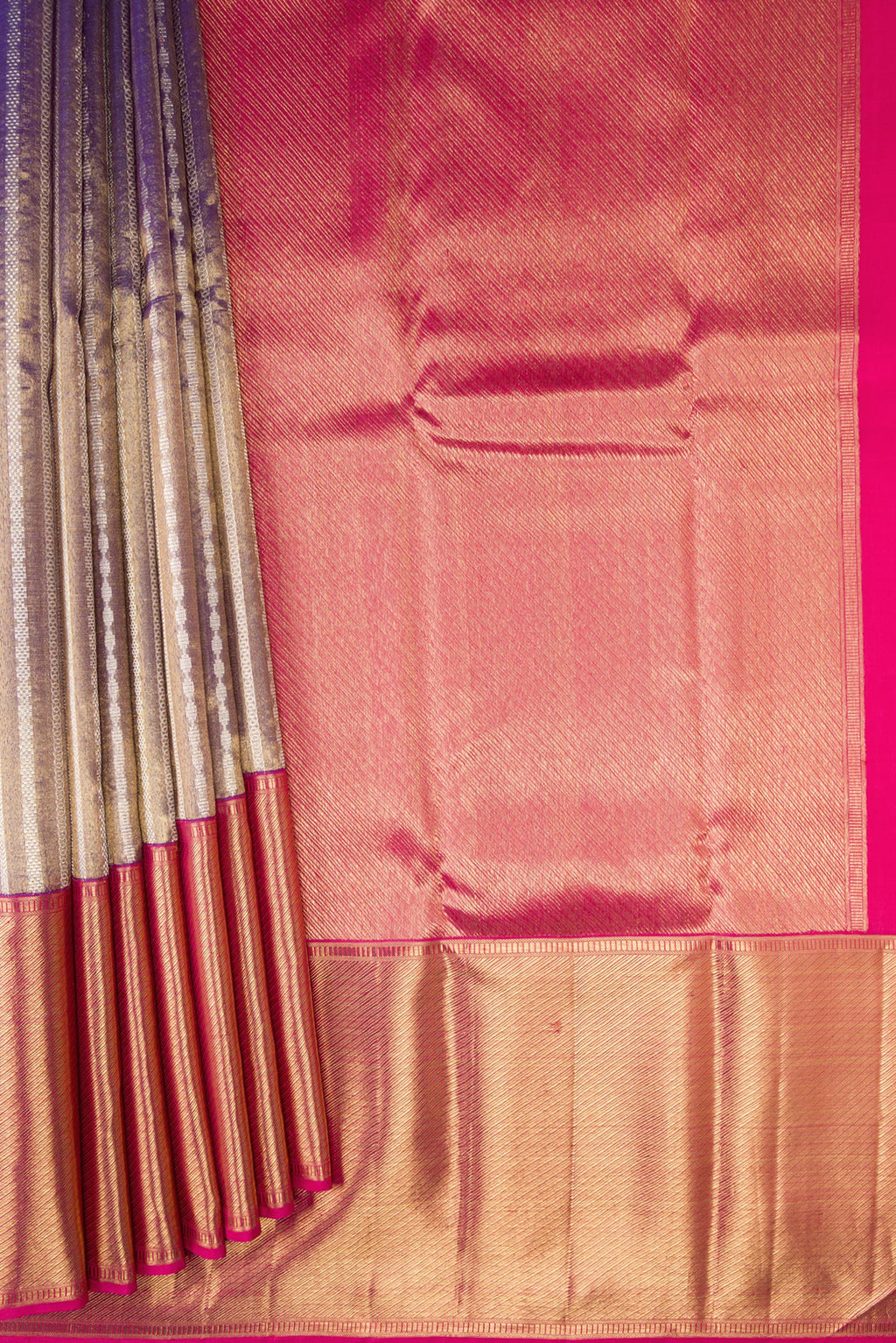 Pleats and pallu of Purple Dual Tone Kanjivaram Tissue Silk Saree with Zari Brocade on the body and Zari Border. 