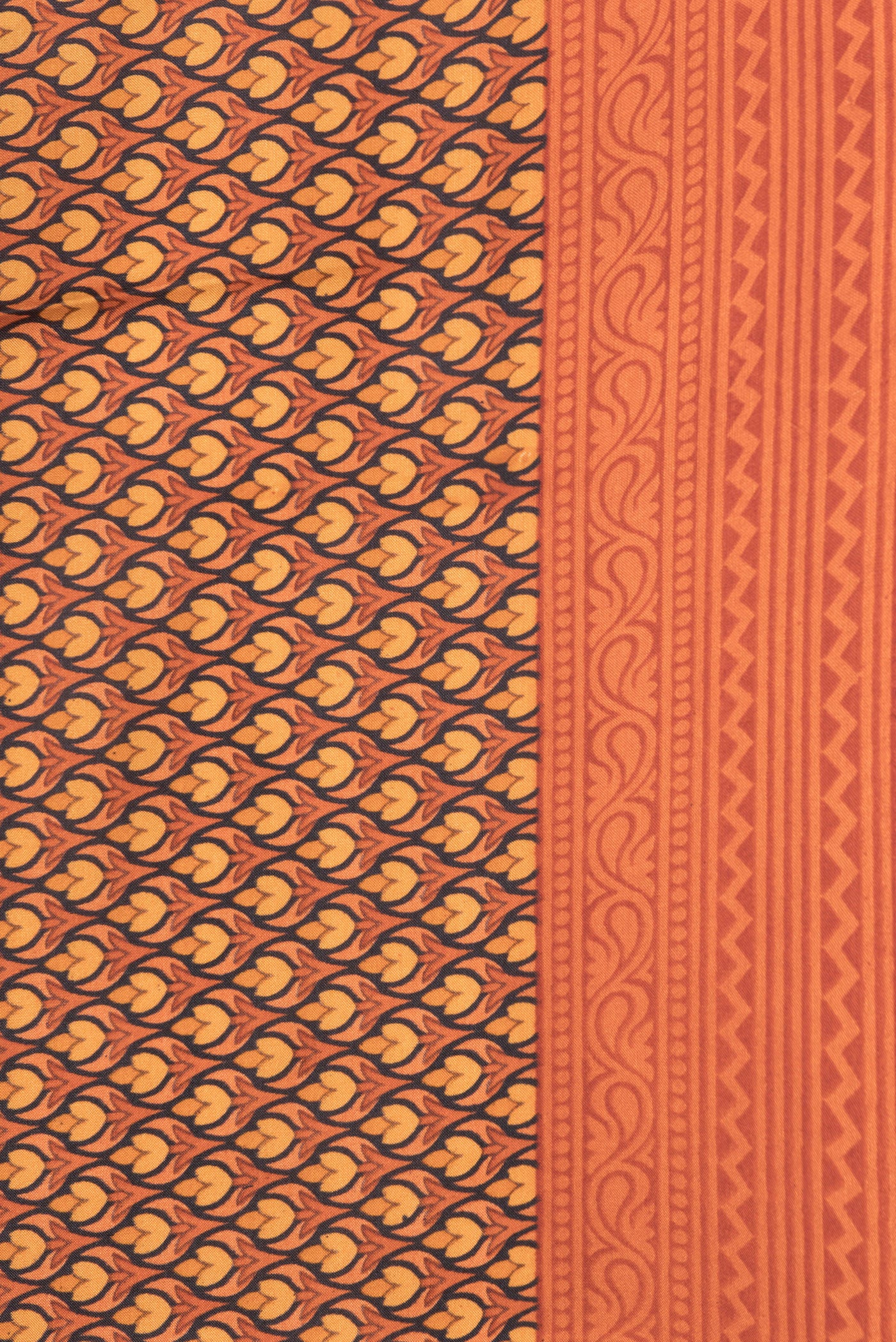 Border image of Peach Dual Tone Printed Silk Saree with Printed design on the body and Printed Border. 