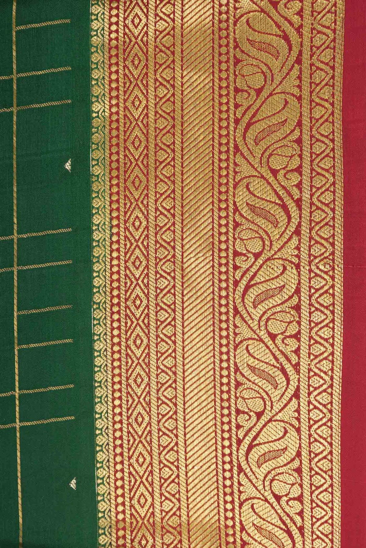 Border image of Green Dual Tone Mysore Crepe Saree with Checked design on the body and Zari Border