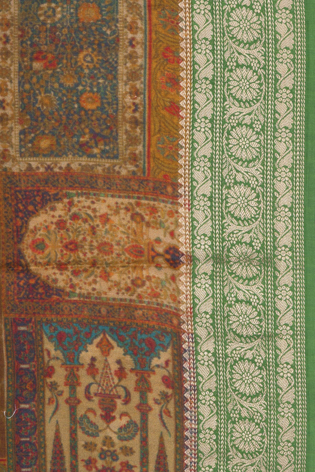 Border image of Mustard Dual Tone Kanchipuram Silk Saree with Printed design on the body and Zari Border. 