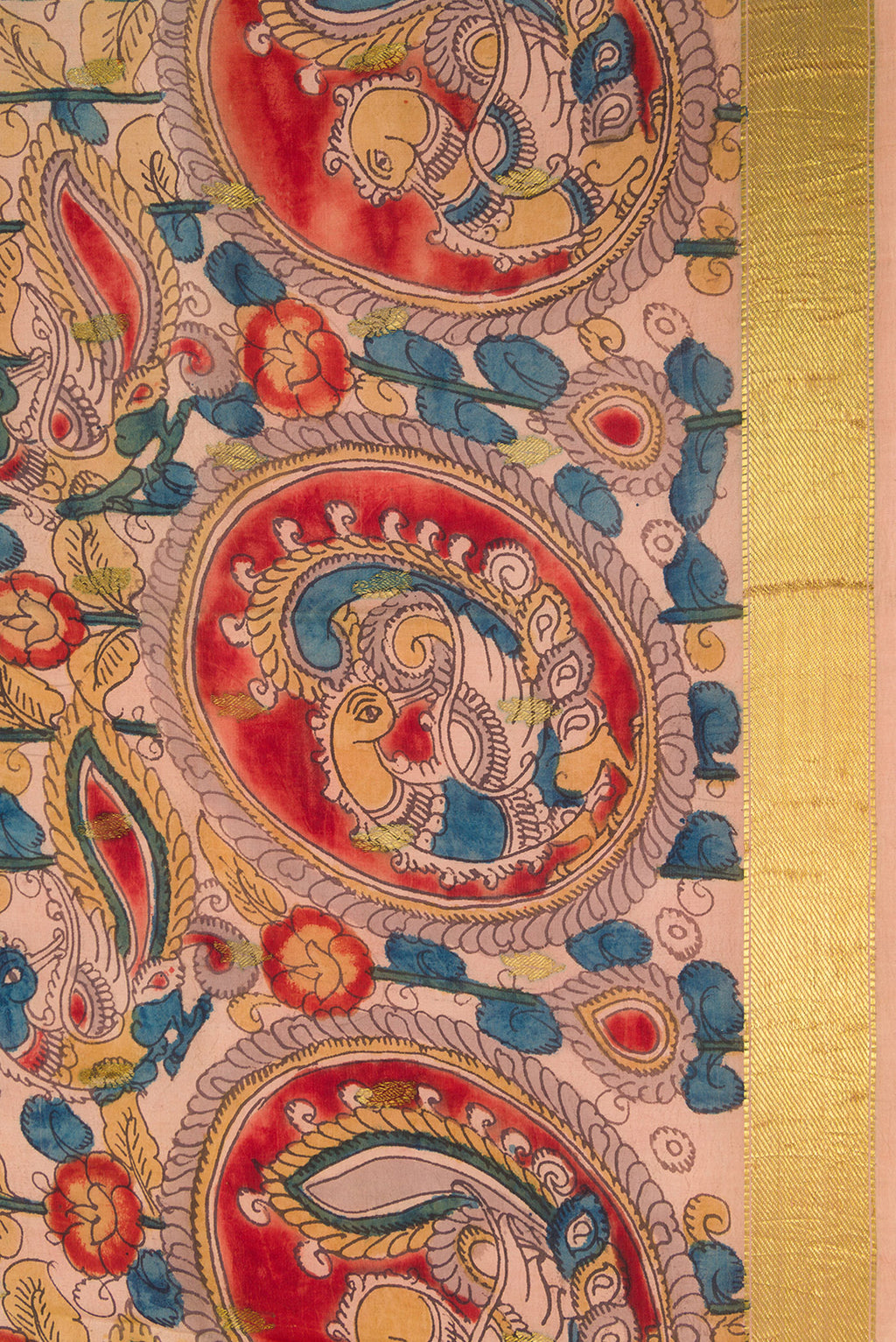 Border image of Golden Peach Dual Tone Kanchipuram Silk Saree with kalamkari Print on the body and Zari Border. 