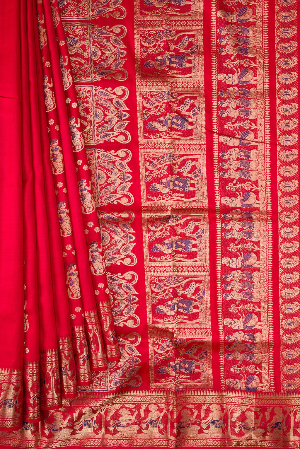 Pleats and pallu of Dark Mauve Dual Tone Baluchari Silk Saree with Zari And Thread Butta on the body and Fancy Border. 