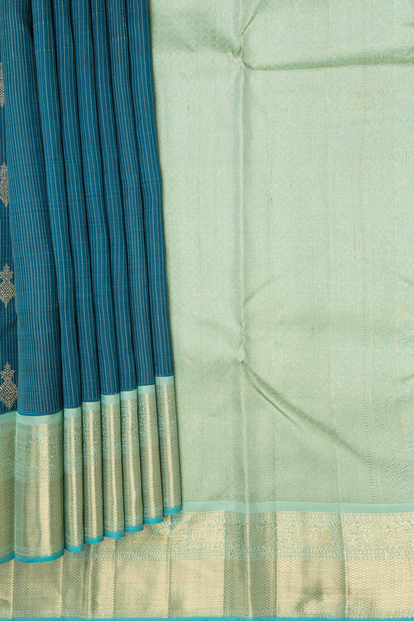 pleats pallu