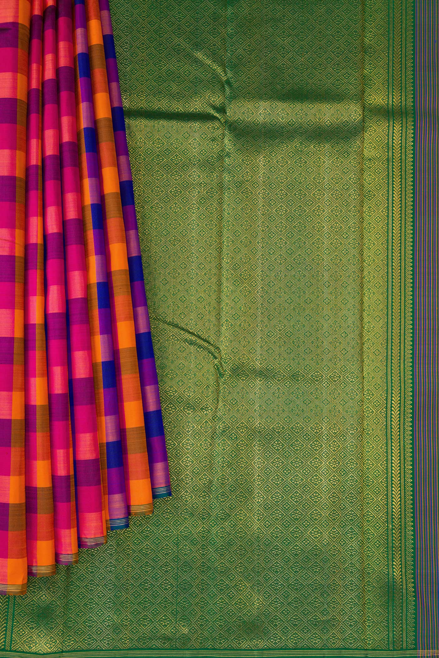 Pleats and pallu of Multi Color Kanchipuram Silk Saree with Checked design on the body and Thin Zari Line. 