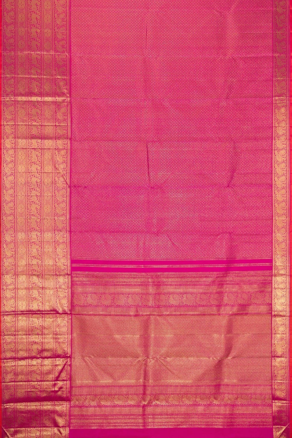 Flat view of Pure Silk Pure Zari Magenta Dual Tone Kanjivaram Saree with Zari Brocade on the body and Zari Border. 