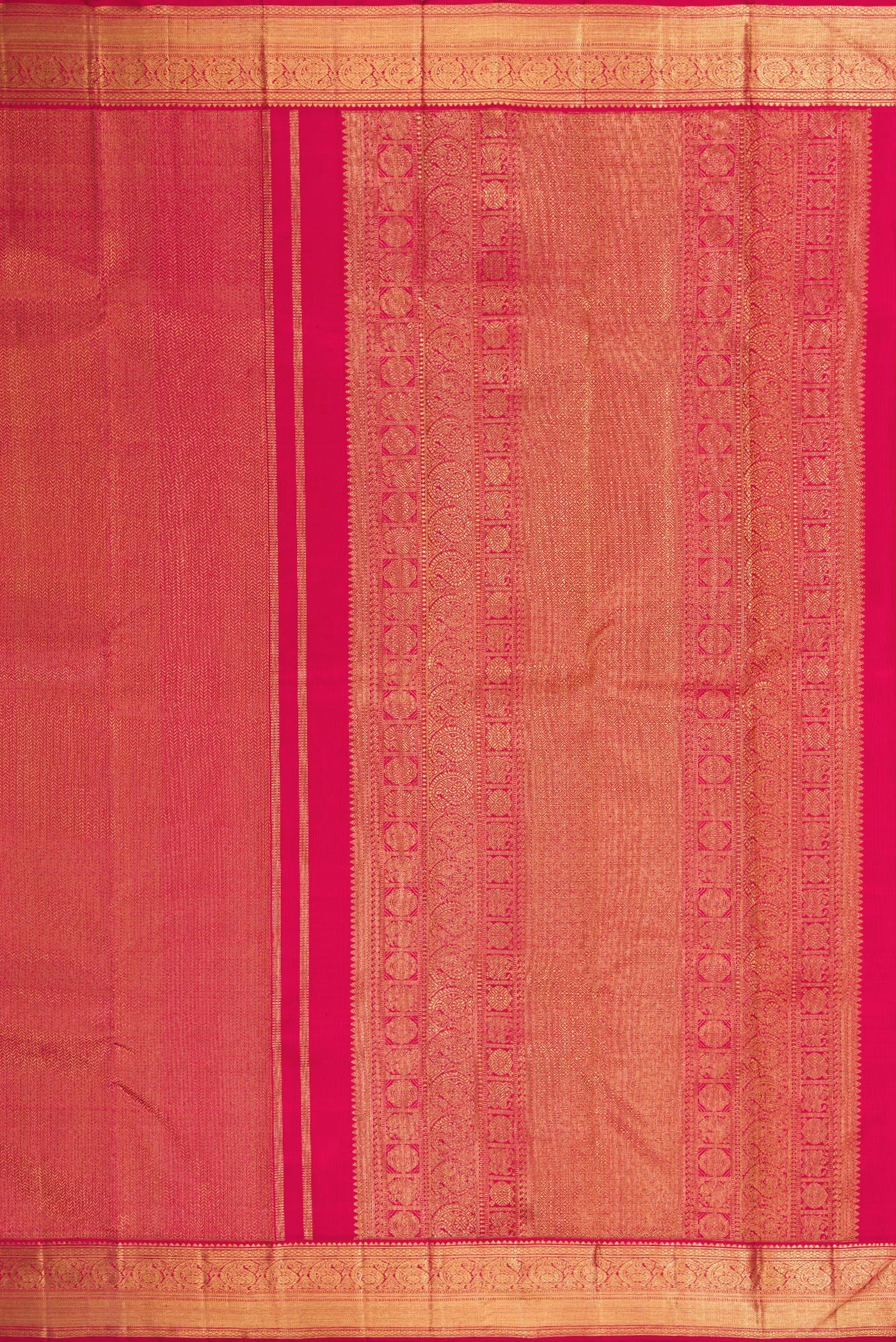 Close up image of the pallu of Pure Silk Pure Zari Maroon Dual Tone Kanjivaram Saree with Zari Brocade on the body and Zari Border. 