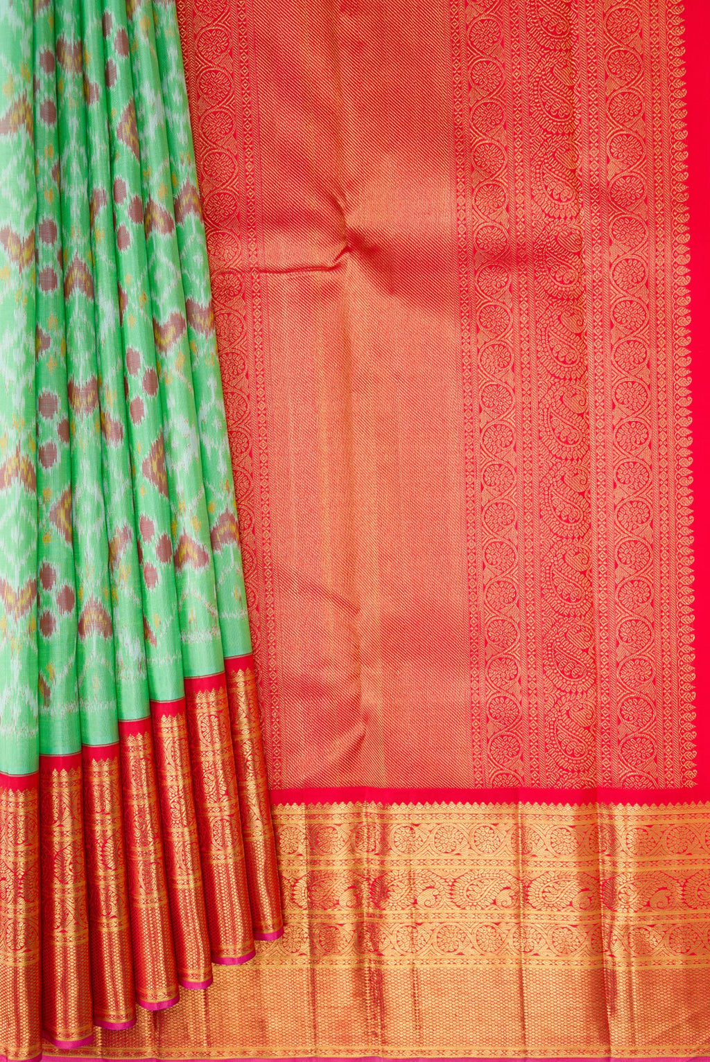 Pleats and pallu of Mustard Dual Tone Tussar Silk Saree with Embroidery on the body and Embroidery Border. 