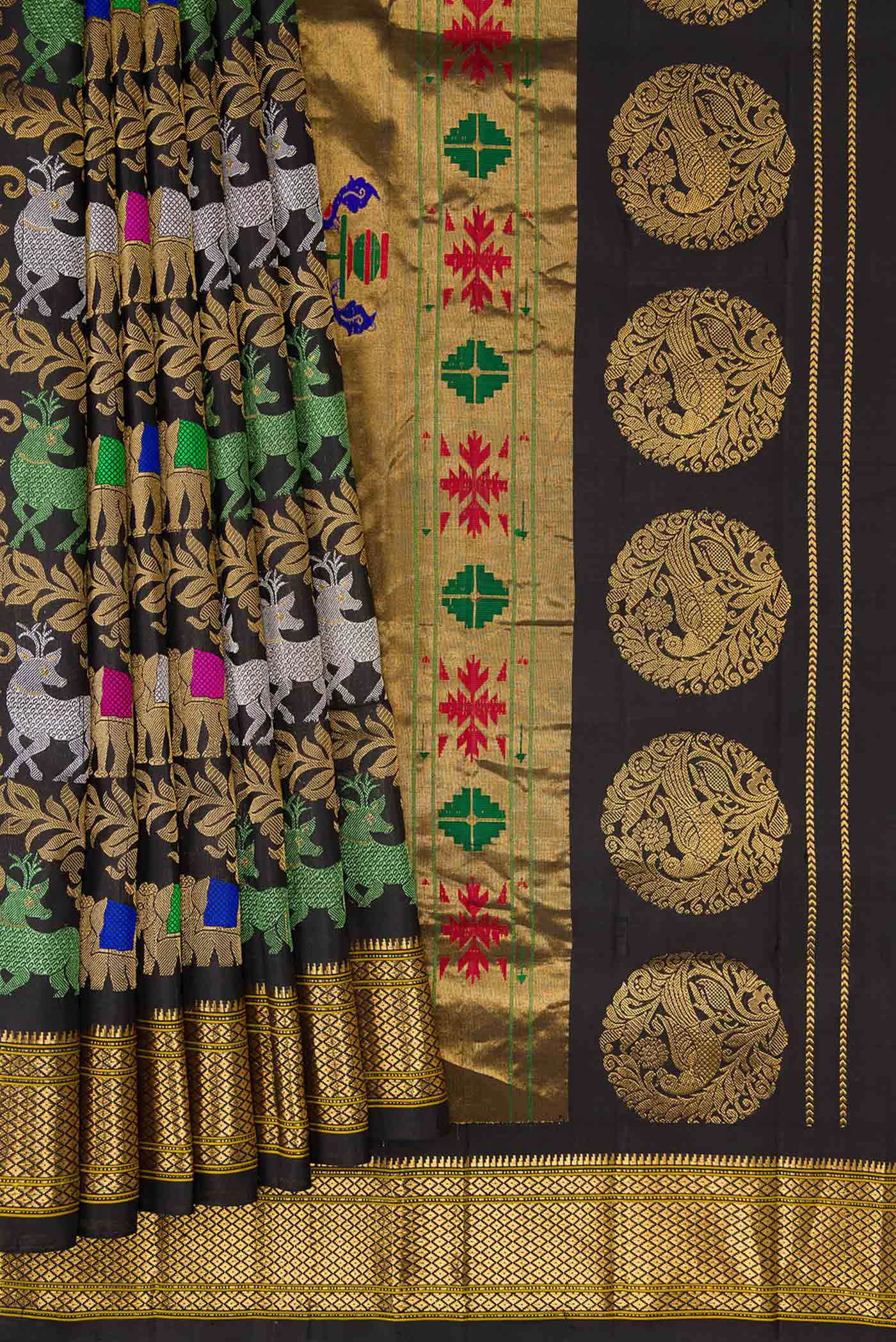Pleats and pallu of Black Dual Tone Paithani Silk Saree with Zari Brocade on the body and Zari Border. 