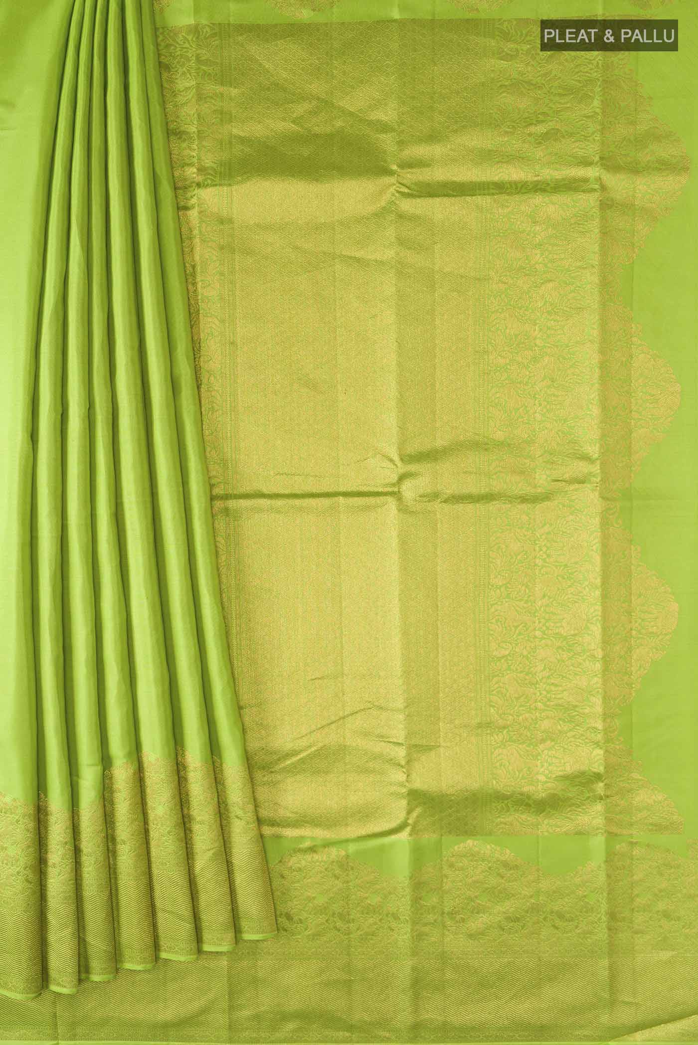 pleats pallu