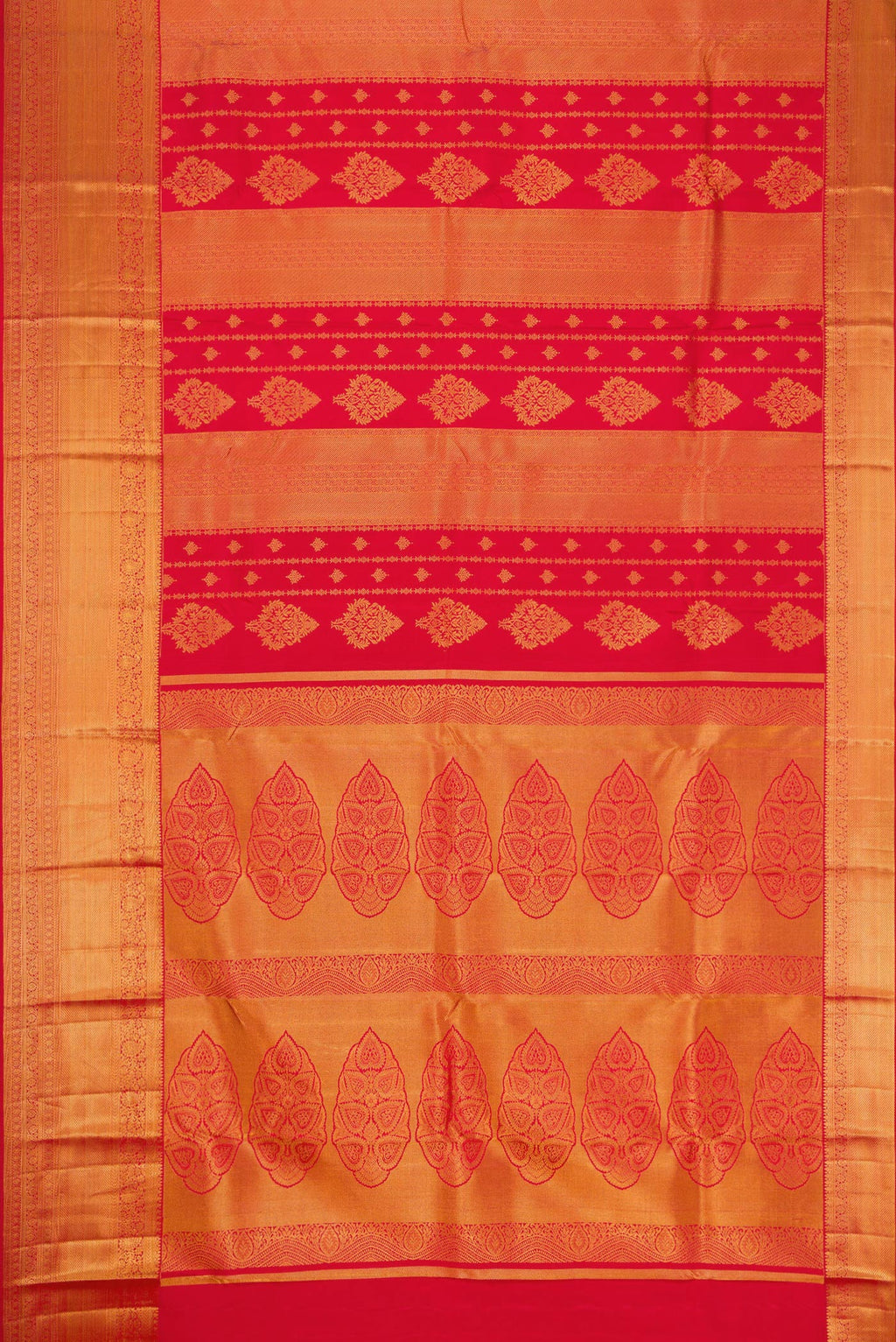 Flat view of Dark Pink Dual Tone Kanjivaram Silk Saree with Zari Brocade on the body and Zari Border. 