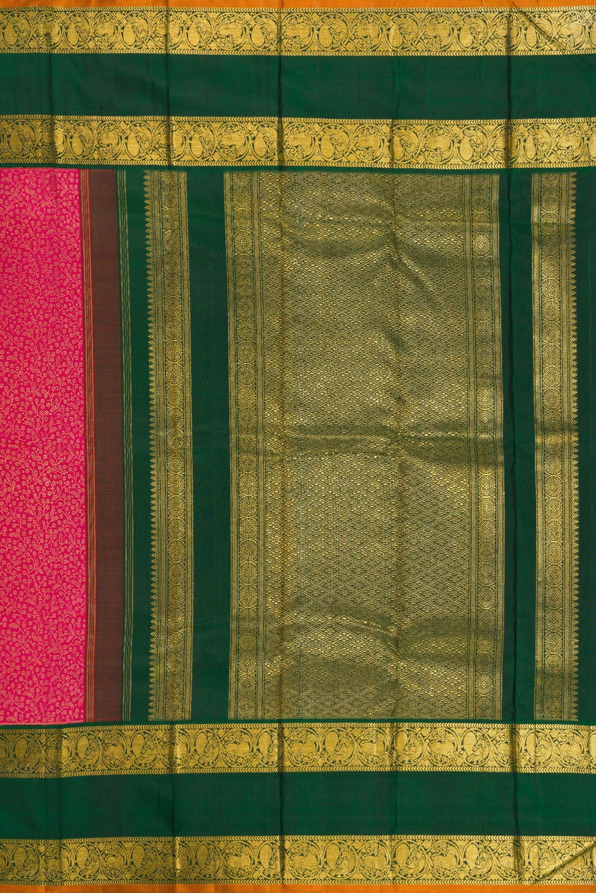 Close up image of the pallu of Dark Pink Dual Tone Kanchipuram Silk Saree with Zari Brocade on the body and Zari Border. 