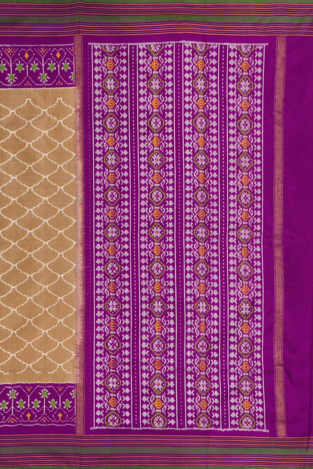 Close up image of the pallu of Dark Beige Dual Tone Double Ikat Saree with Ikat Print on the body and Ikat Border. 