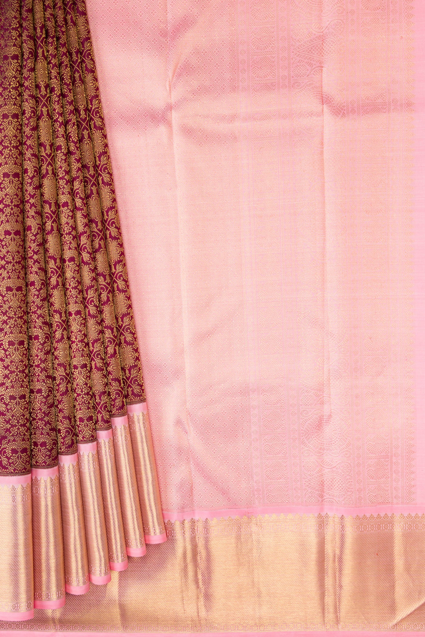 Pleats and pallu of Pure Silk Pure Zari Maroon Dual Tone Kanjivaram Saree with Zari Brocade on the body and Zari Border. 
