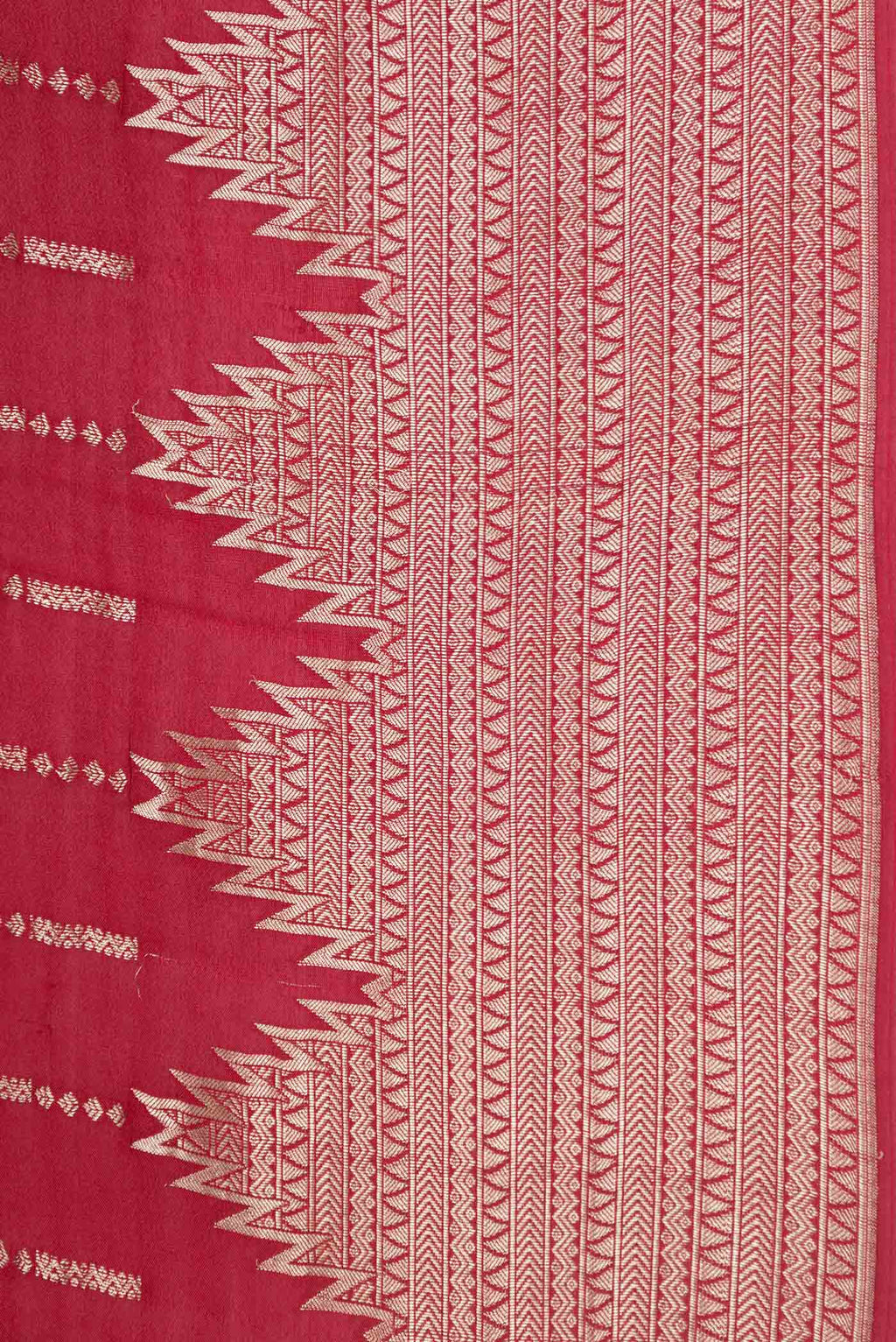 Border image of Maroon Mysore Crepe Saree with Stripes on the body and Fancy Border