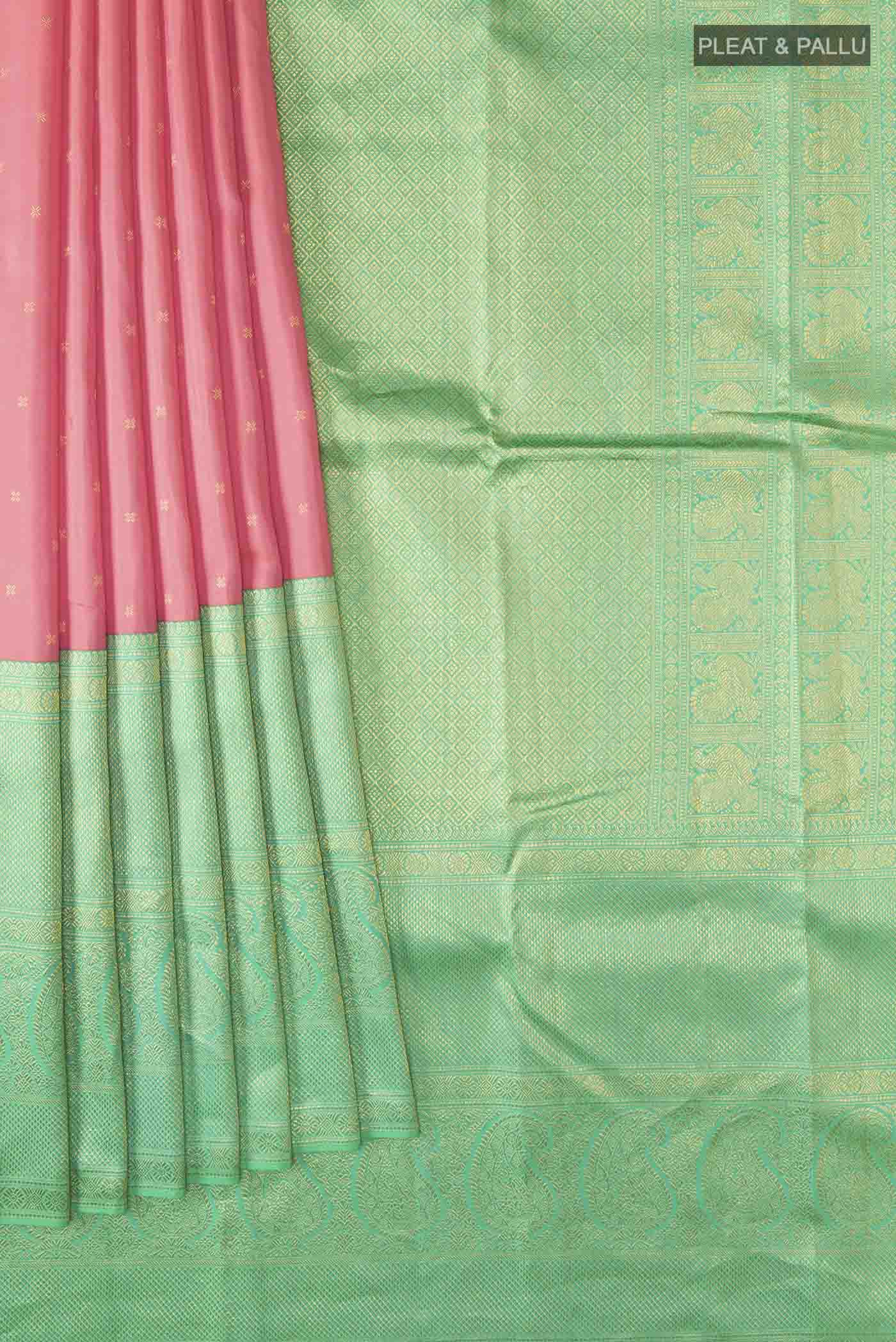 pleats pallu