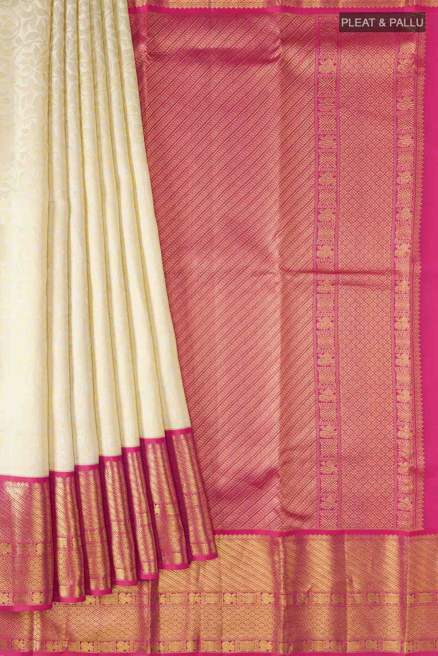 pleats pallu