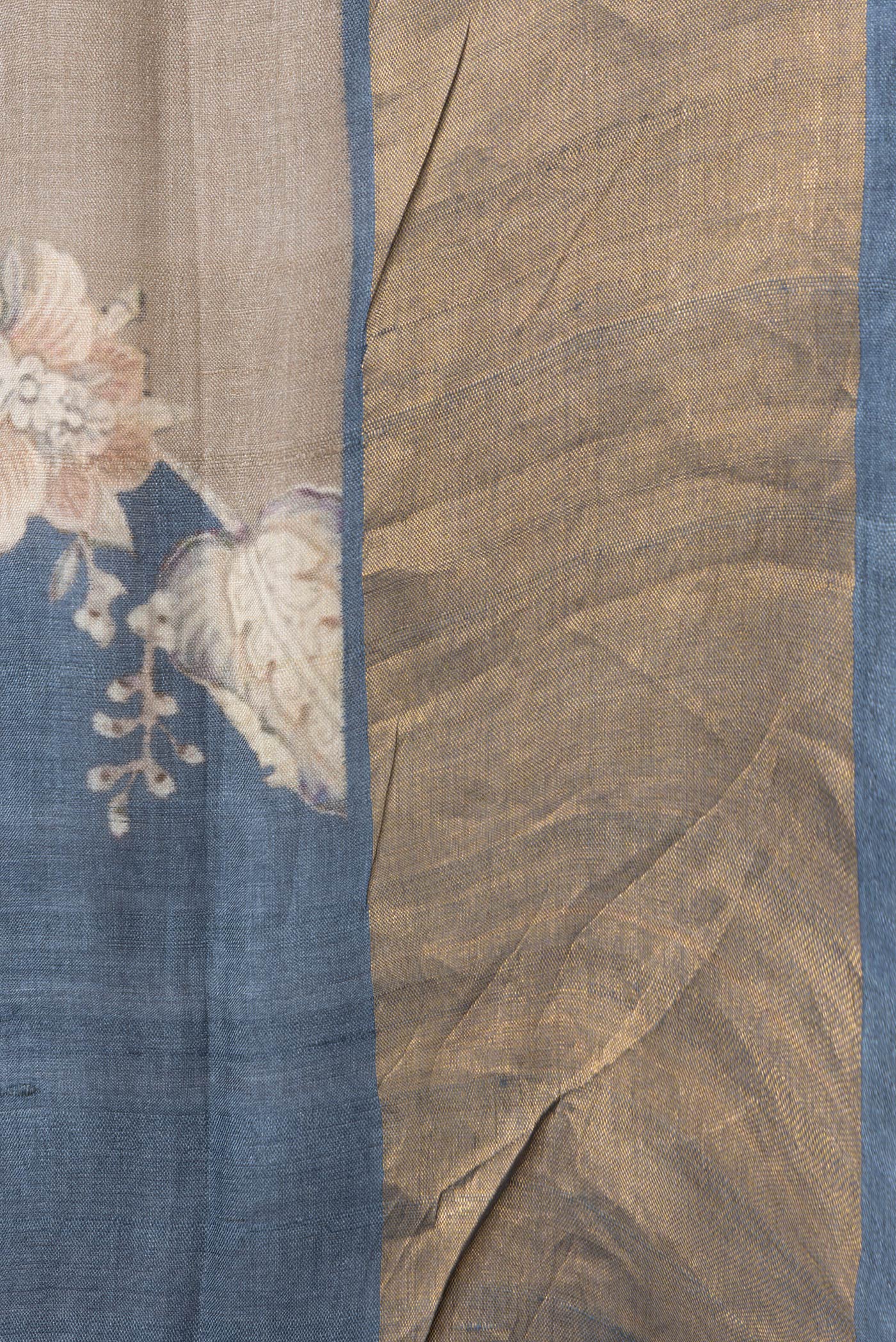 Border image of Grey Dual Tone Tussar Silk Saree with Printed design on the body and Zari Border. 