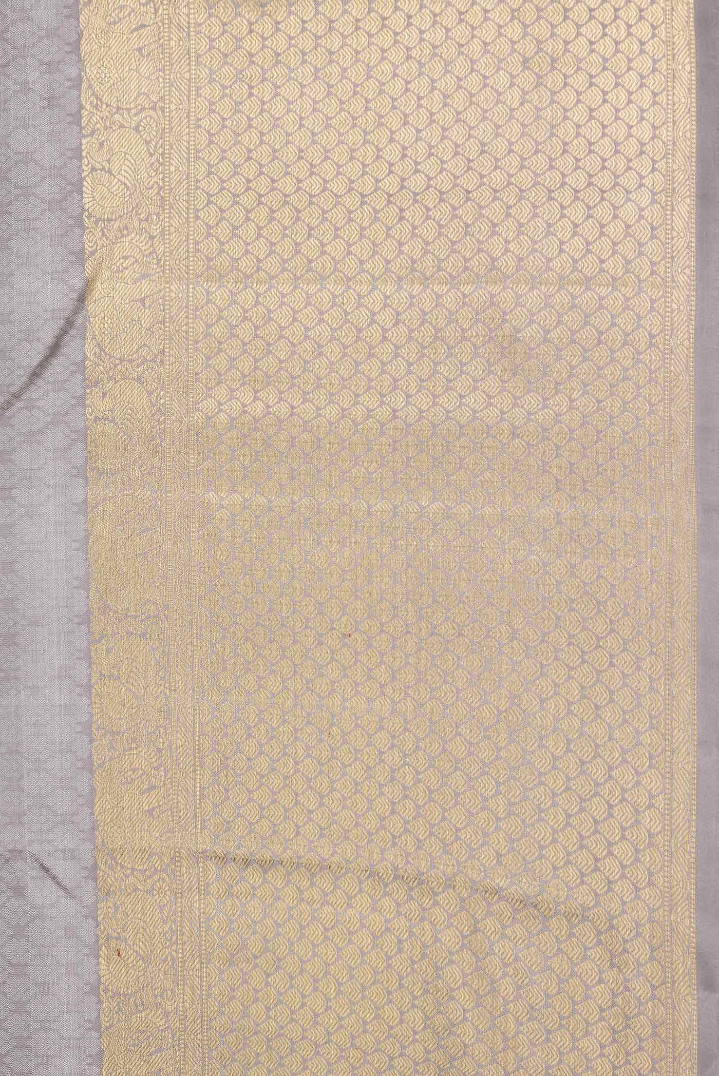 Border image of Grey Dual Tone Kanchipuram Silk Saree with Jacquard With Zari Butta on the body and Zari Border