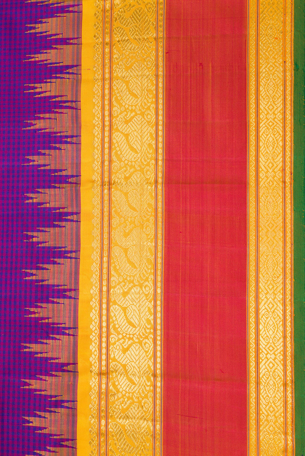 Border image of Pure Silk Pure Zari Purple Dual Tone Kanchipuram Saree with Checked design on the body and Temple Border. 