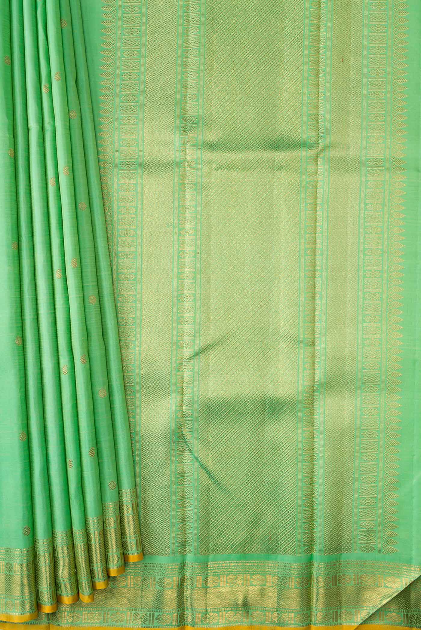 pleats pallu